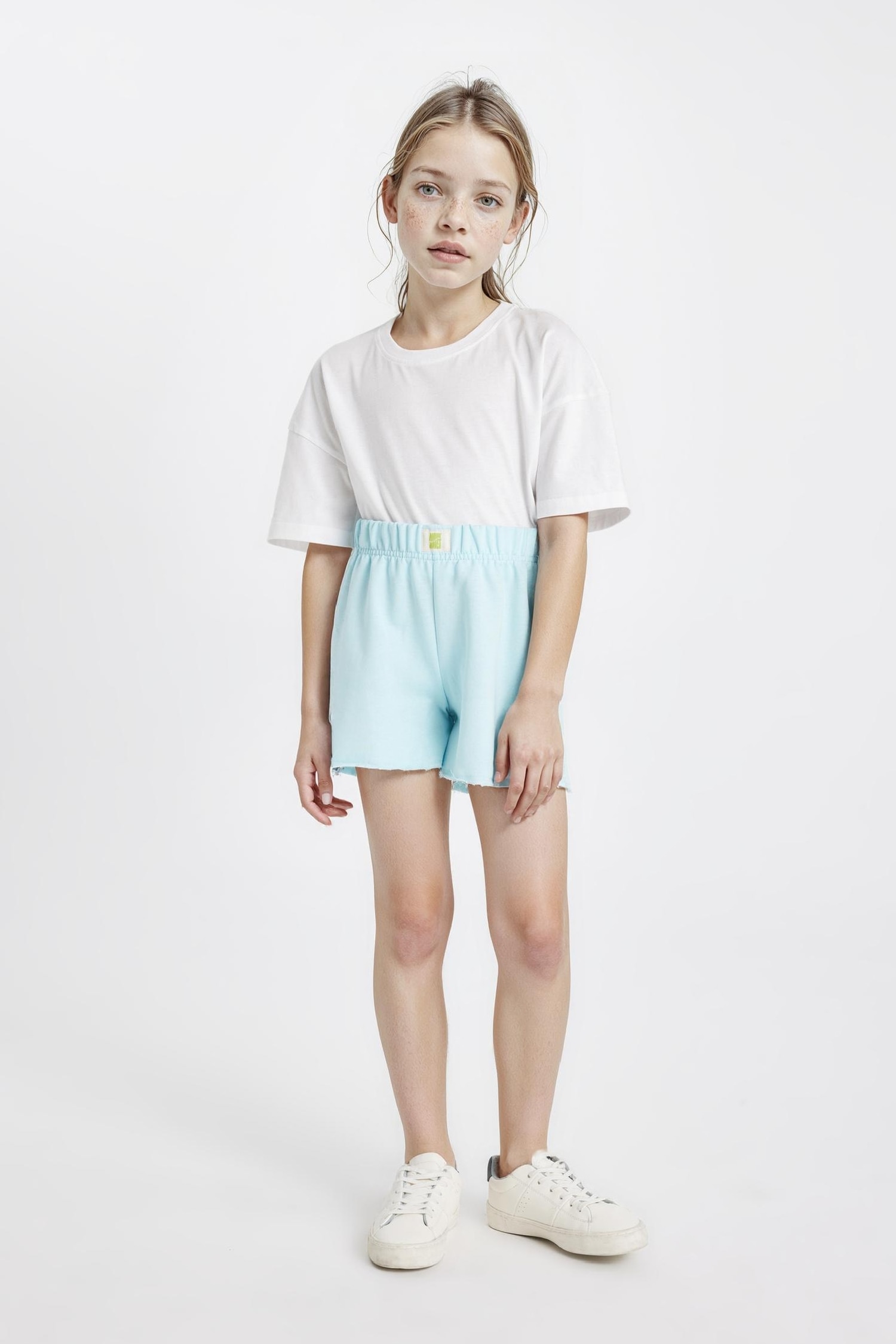 شورت بناتي خفيف