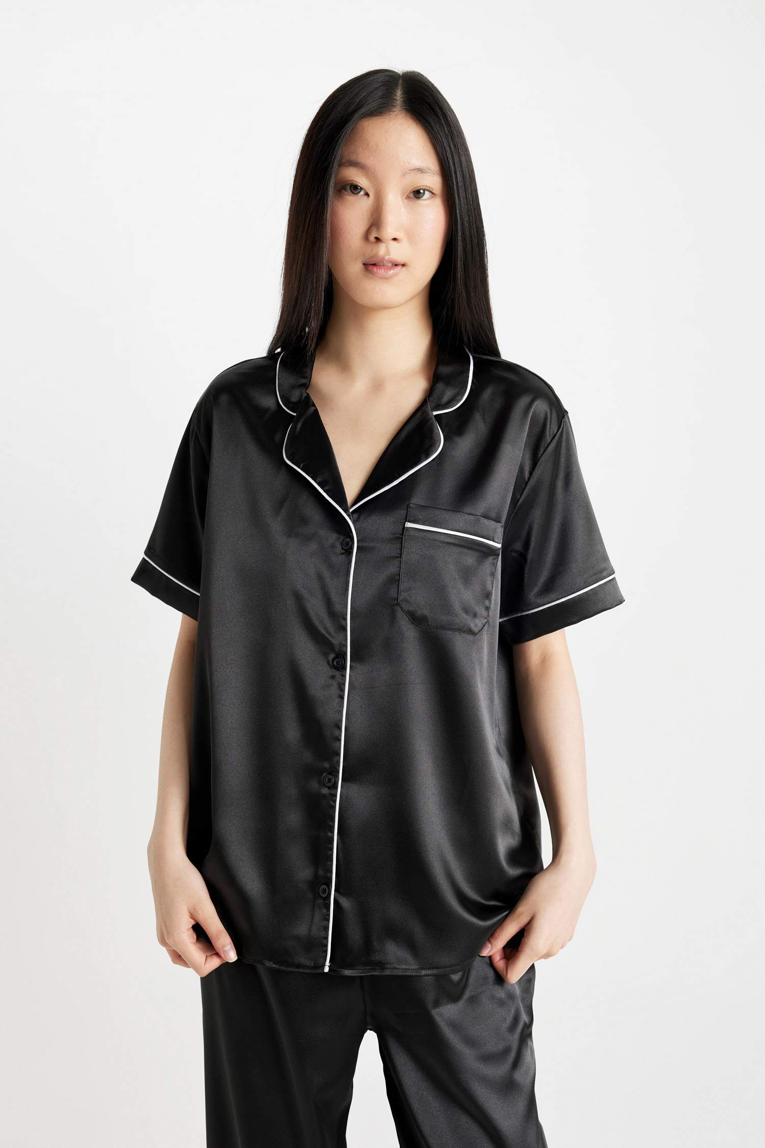 Fall in Love Short Sleeve Satin 2 Piece Pajama Set