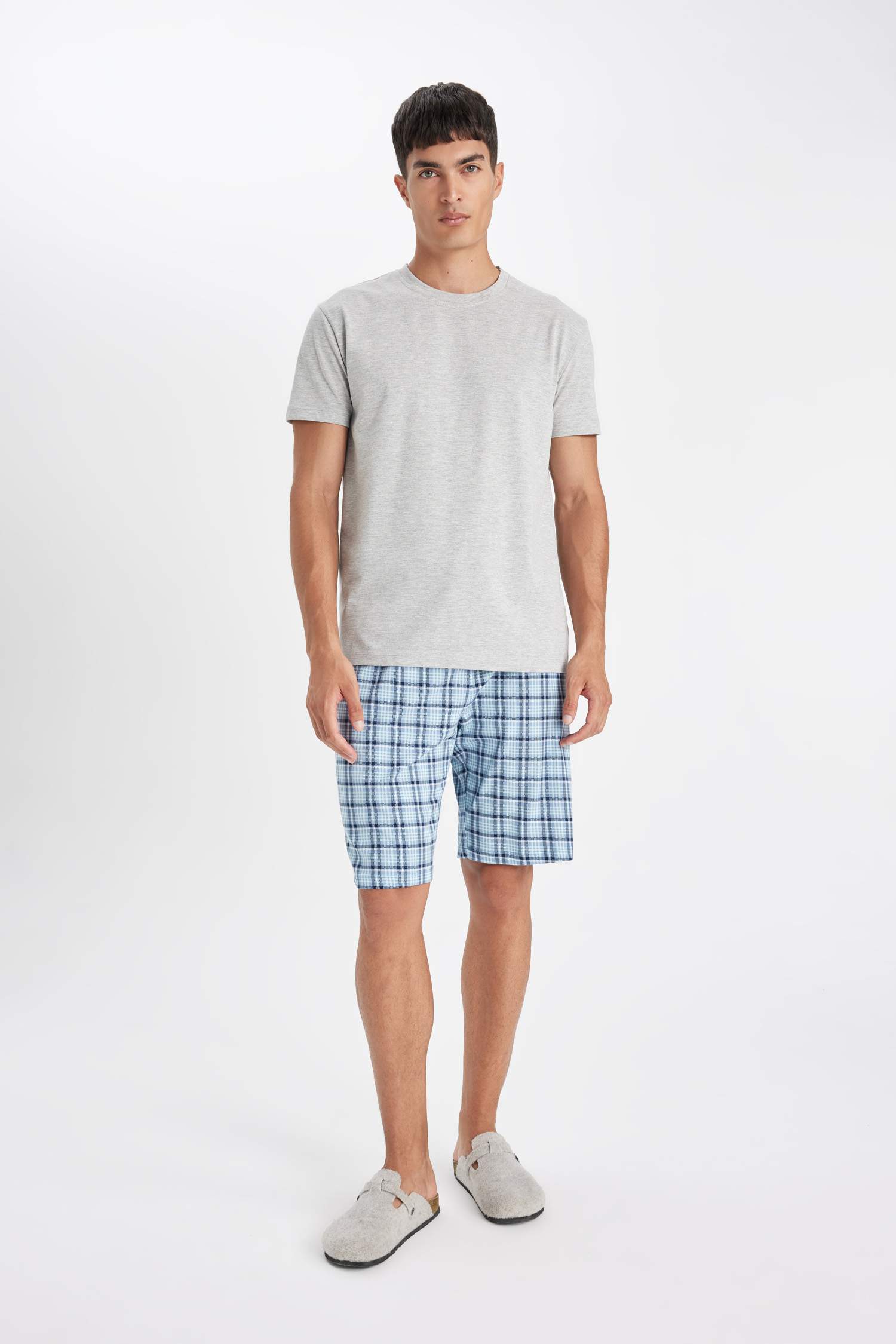 Pijama Takımı Bisiklet Yaka Kısa Kollu Üst Desenli Beli Lastikli Şort Alt