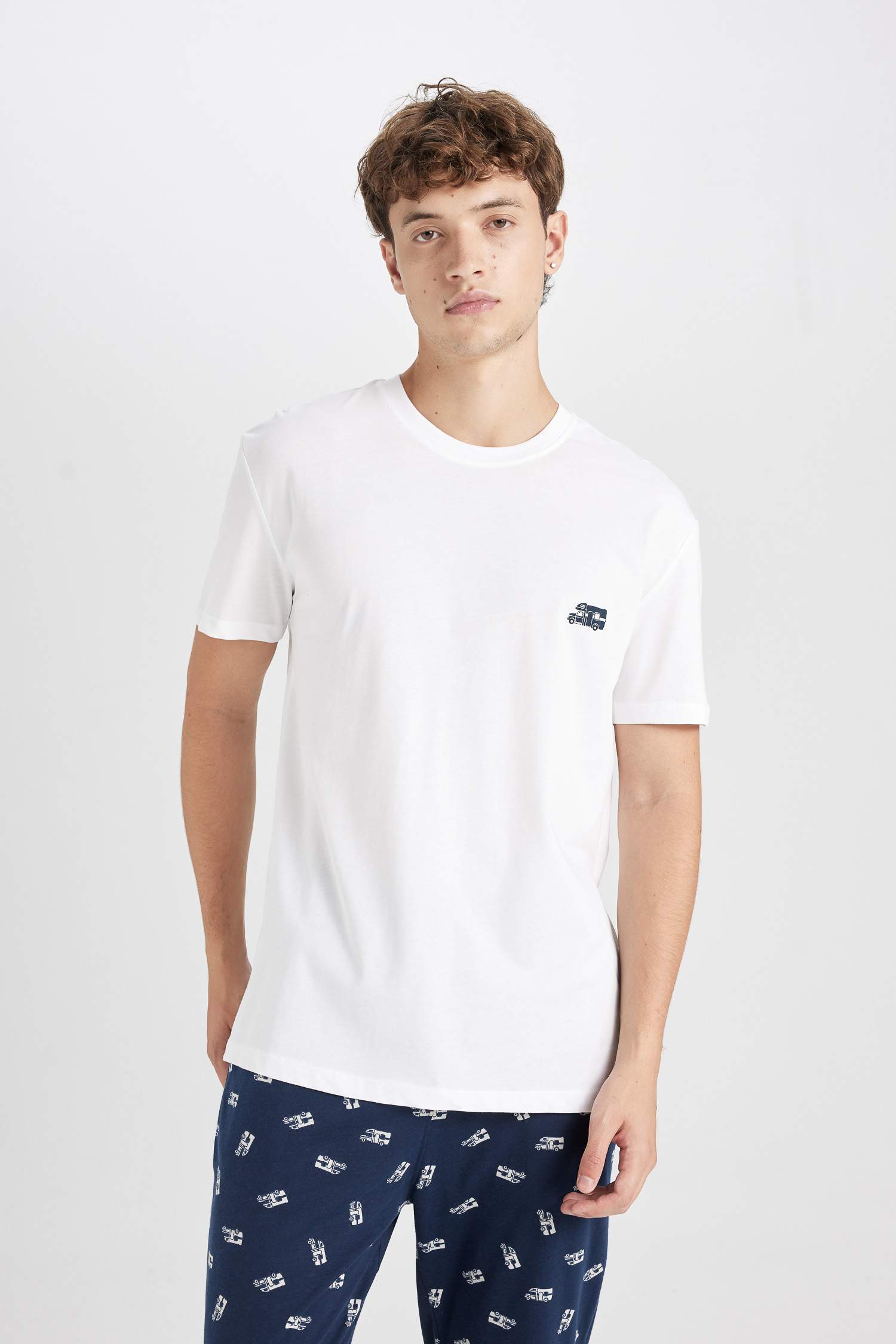 Regular Fit Crew Neck Printed 2 Piece Pajama Set