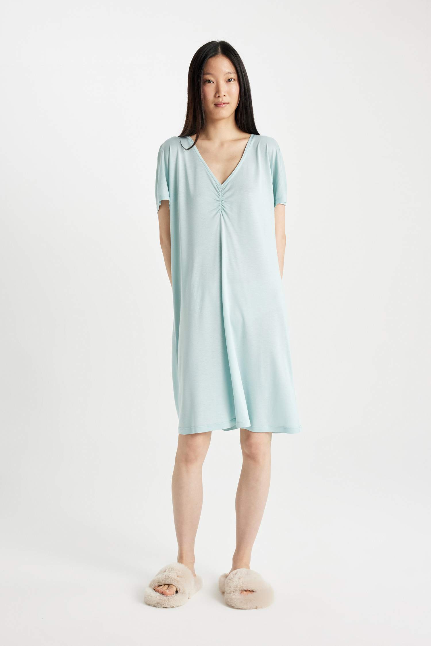 فستان نوم فيسكوز قصة عادية بياخة V Fall in Love من