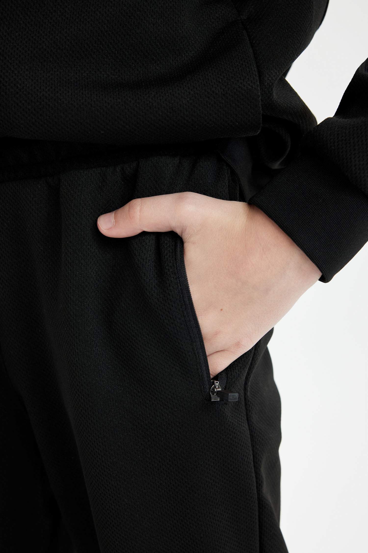 Ұлдарға қалыпты пішім Шалбар