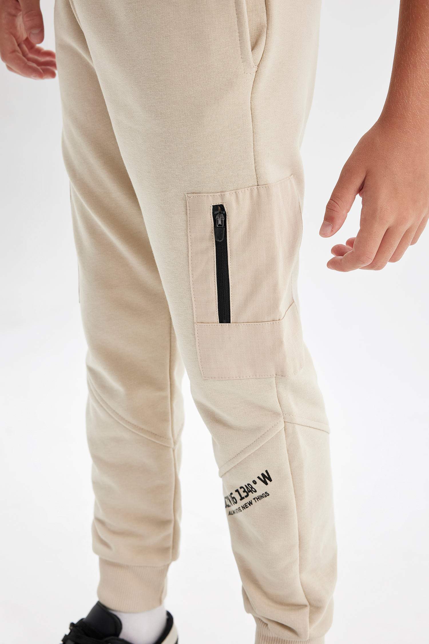 سروال سويت بانتس ولادي قماش سميك قصة عادية