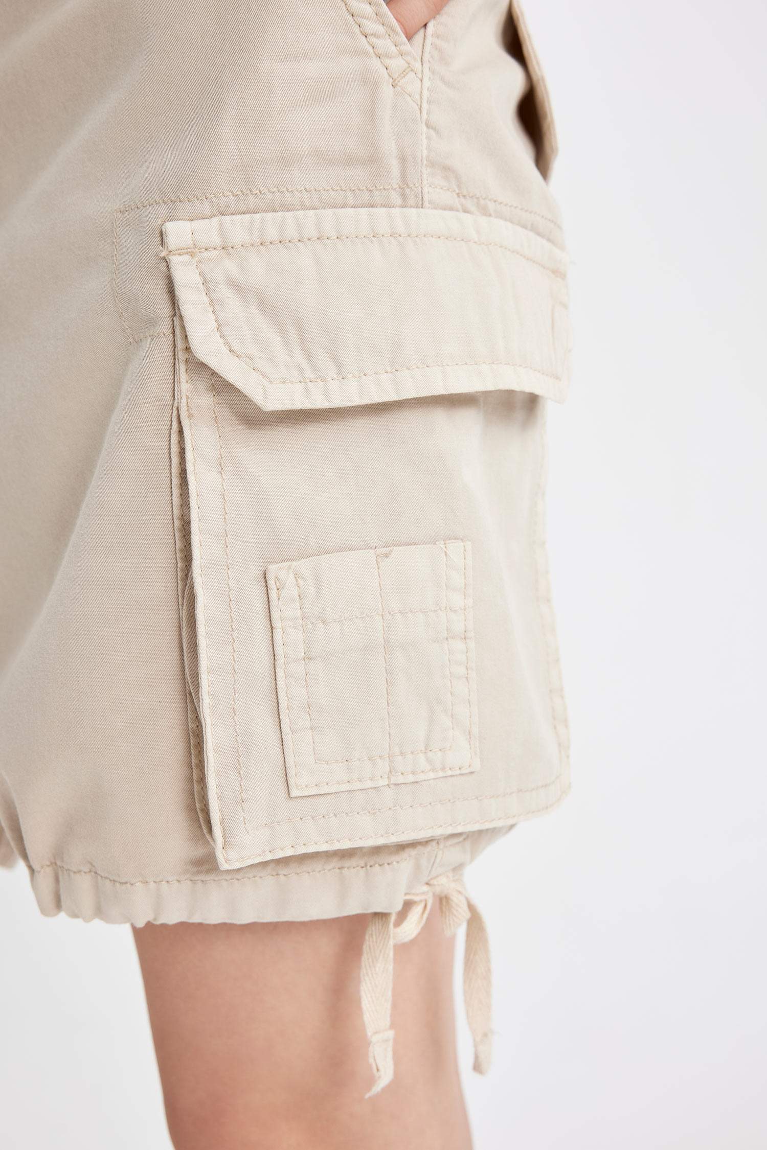 Coool Regular Fit Normal Bel Kısa Paça Gabardin Şort