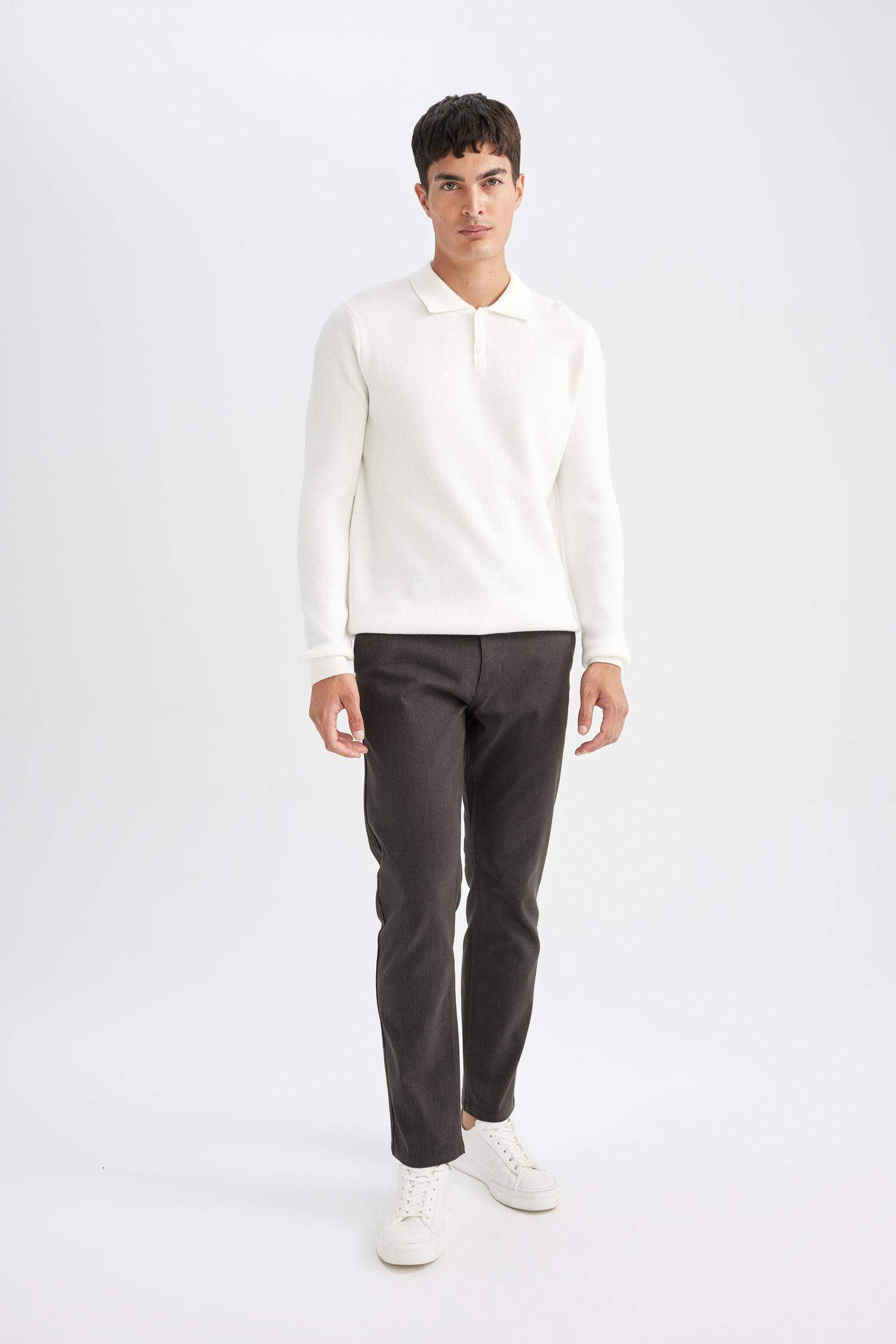 Regular Fit Pocketed Straight Leg Chino Pants