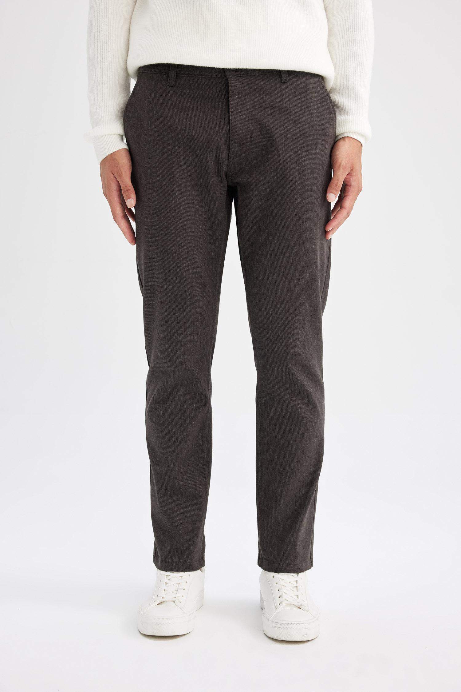 Regular Fit Pocketed Straight Leg Chino Pants