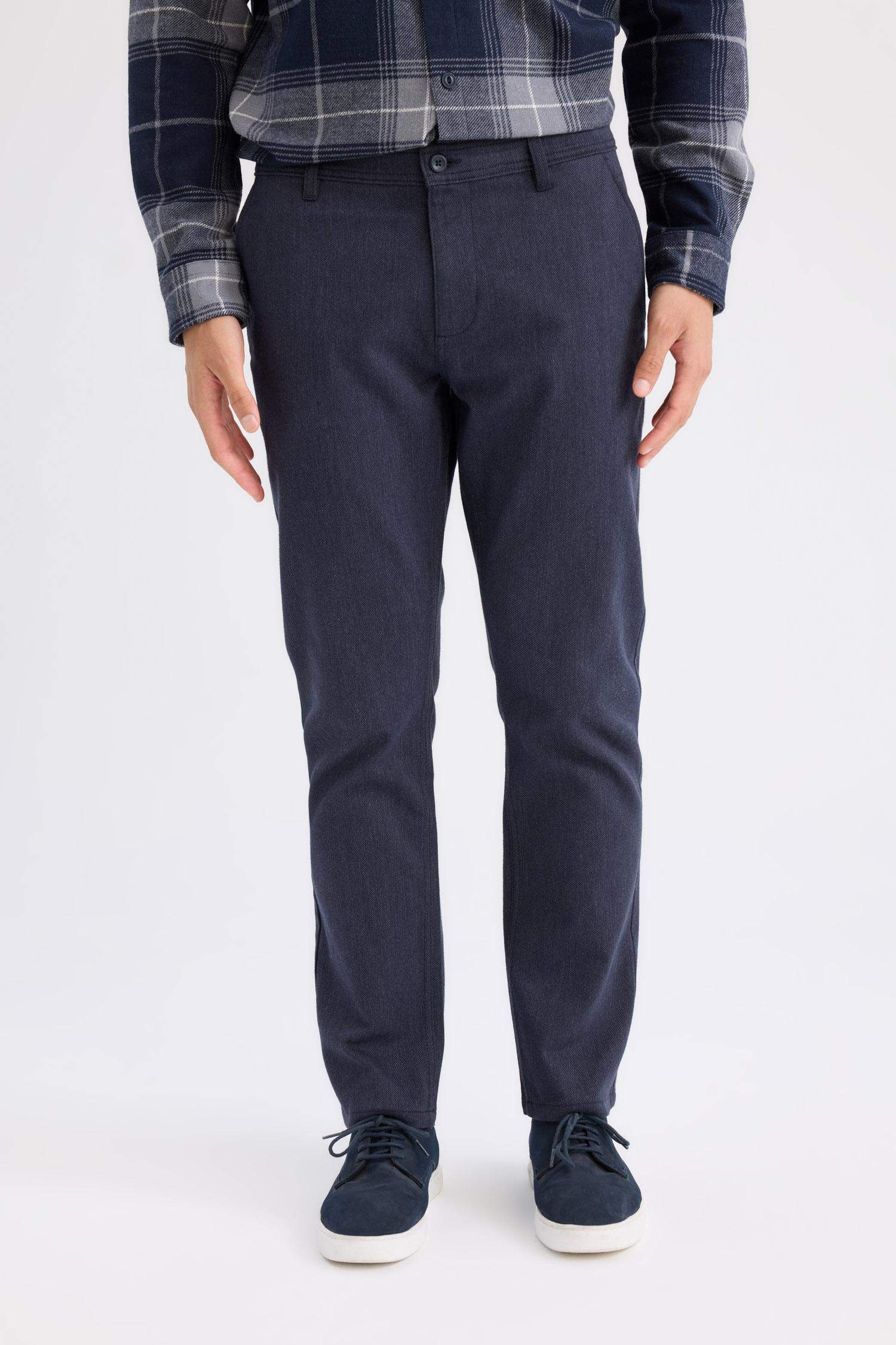 Regular Fit Pocketed Straight Leg Chino Pants