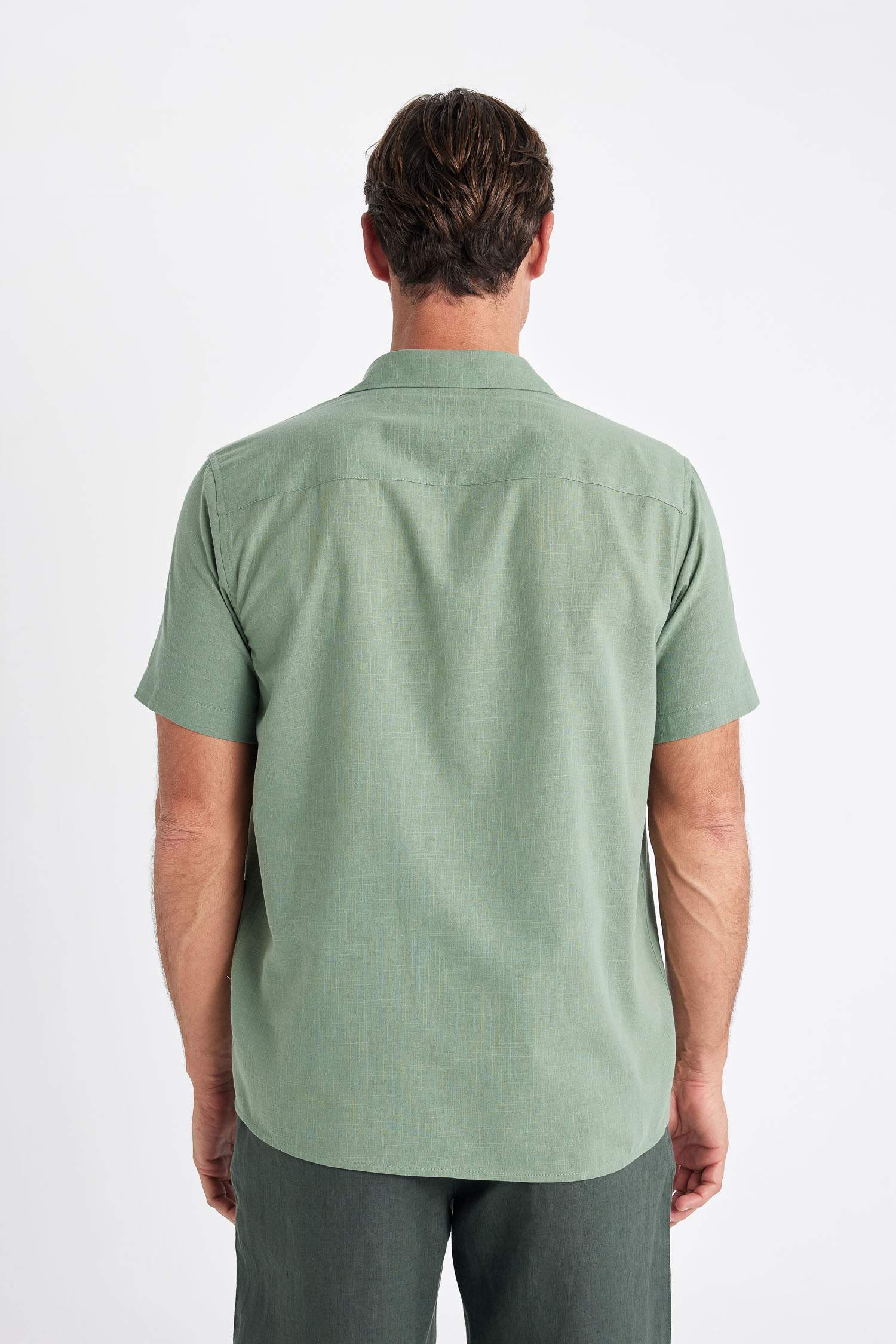 قميص نص كم قطن قصة عادية برقبة بولو