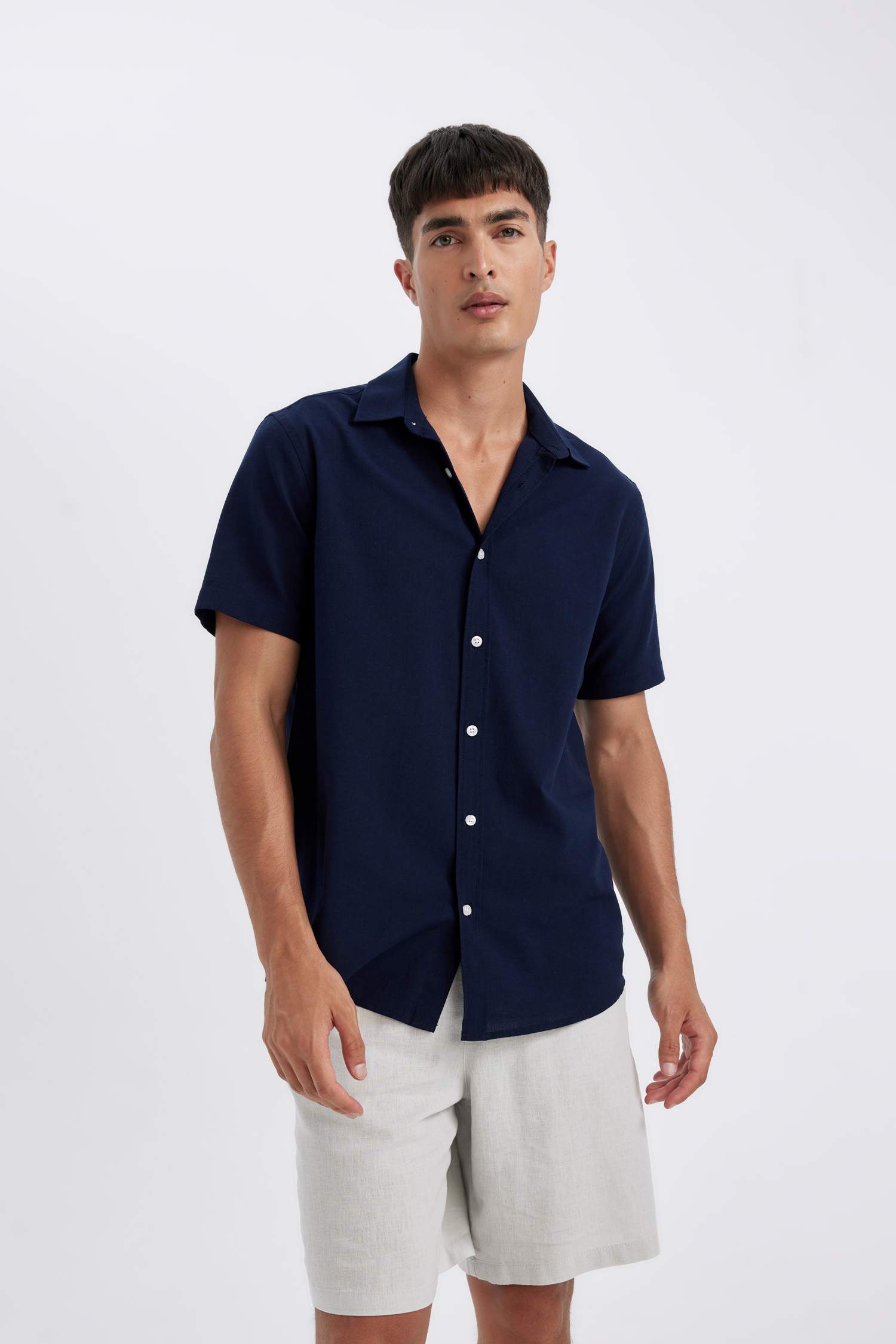 قميص نص كم قطن قصة عادية برقبة بولو