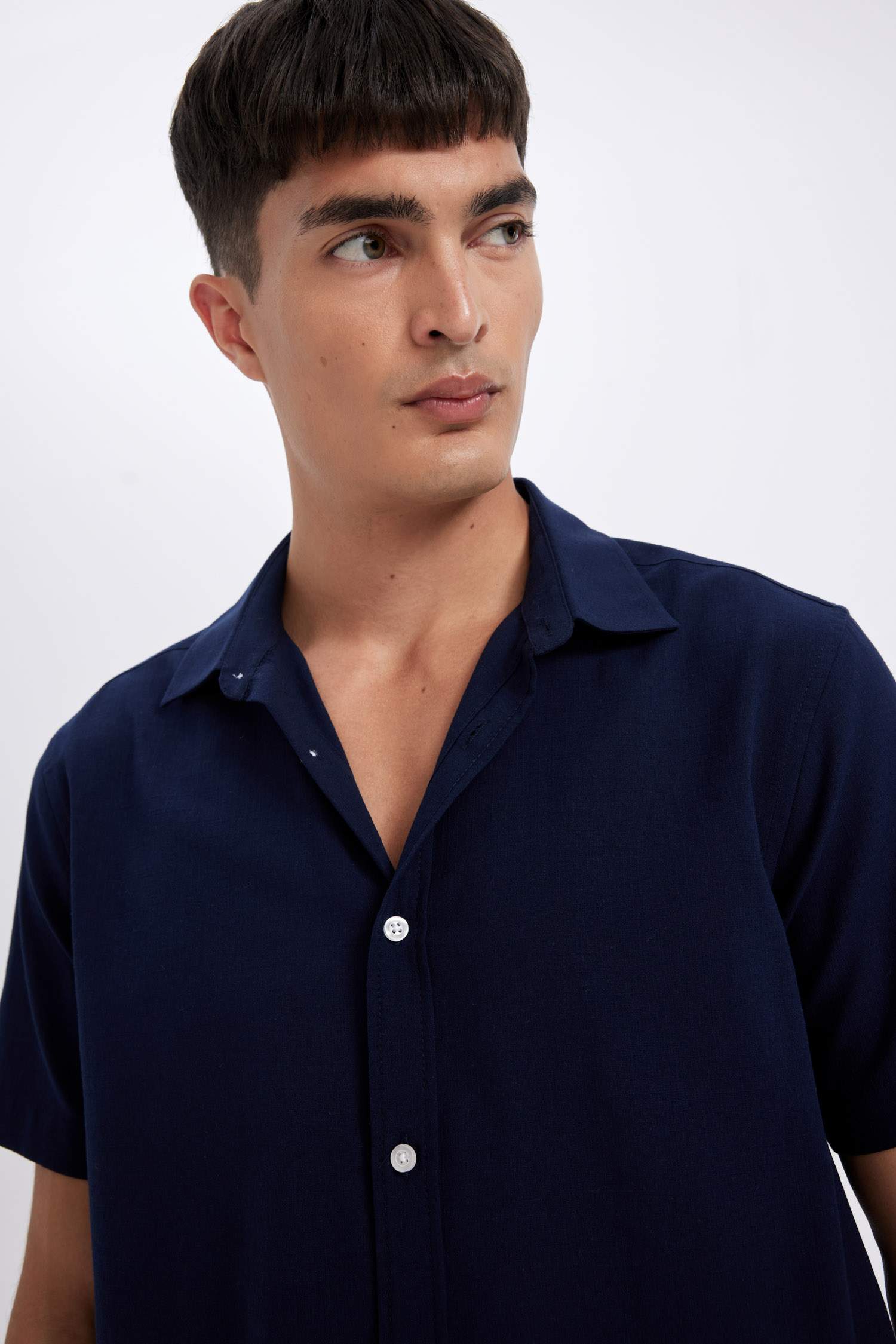 قميص نص كم قطن قصة عادية برقبة بولو