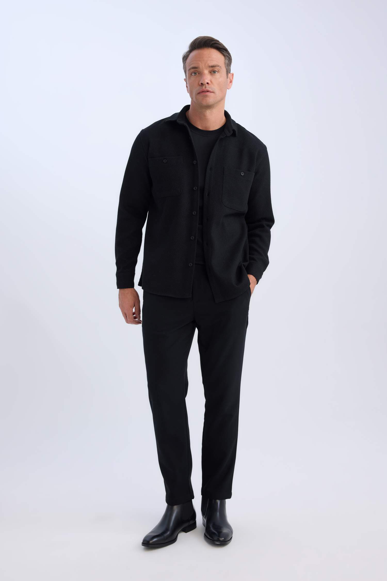 قميص فلانيل قصة مريحة برقبة بولو