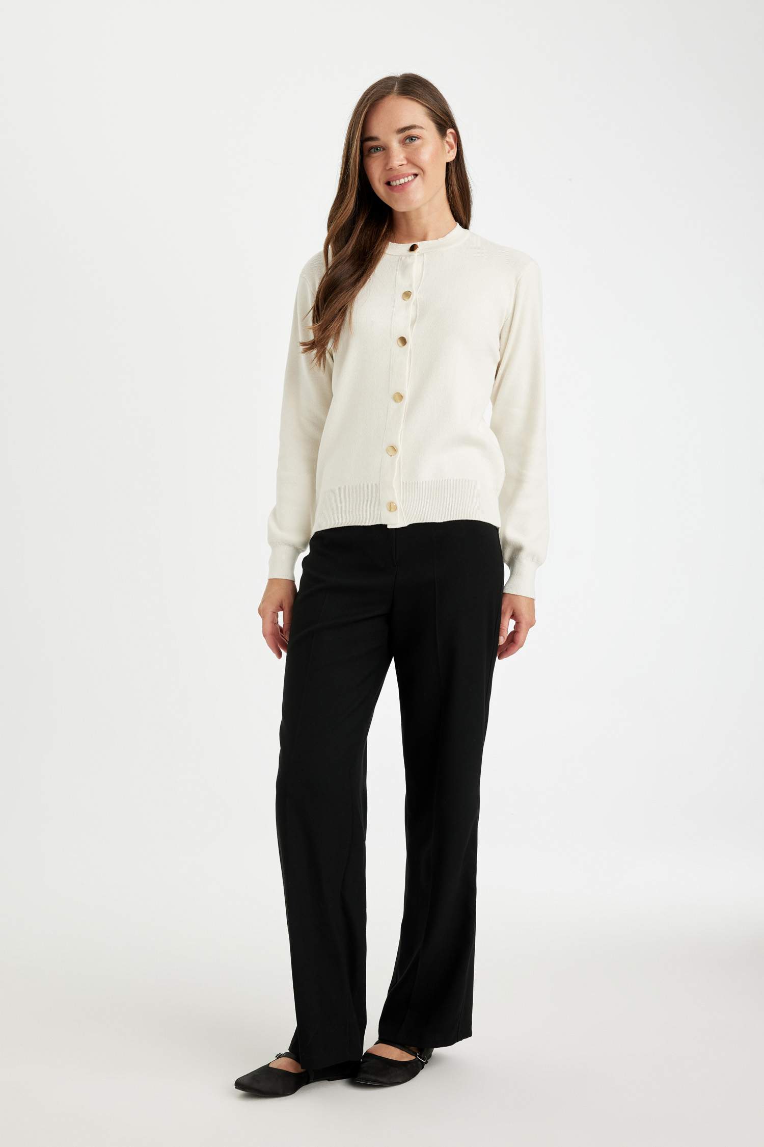 Regular Fit Bisiklet Yaka Basic Düz Düğmeli Triko Hırka