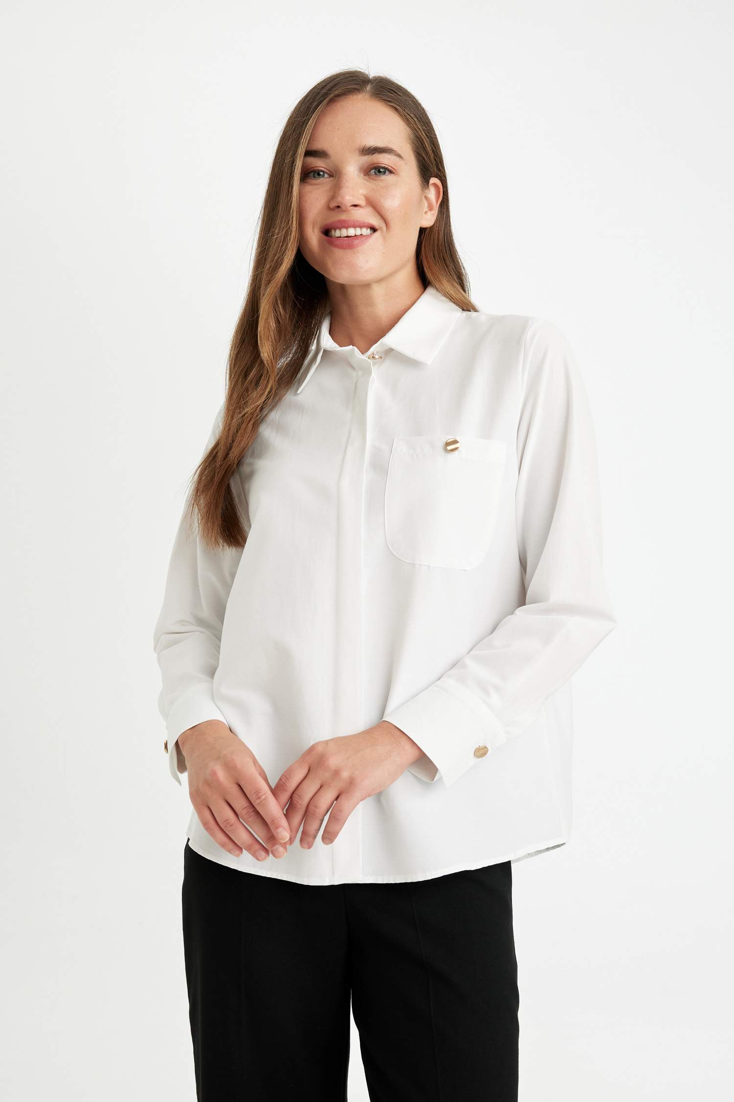 Relax Fit Düğmeli Cepli Basic Düz Poplin Uzun Kollu Gömlek