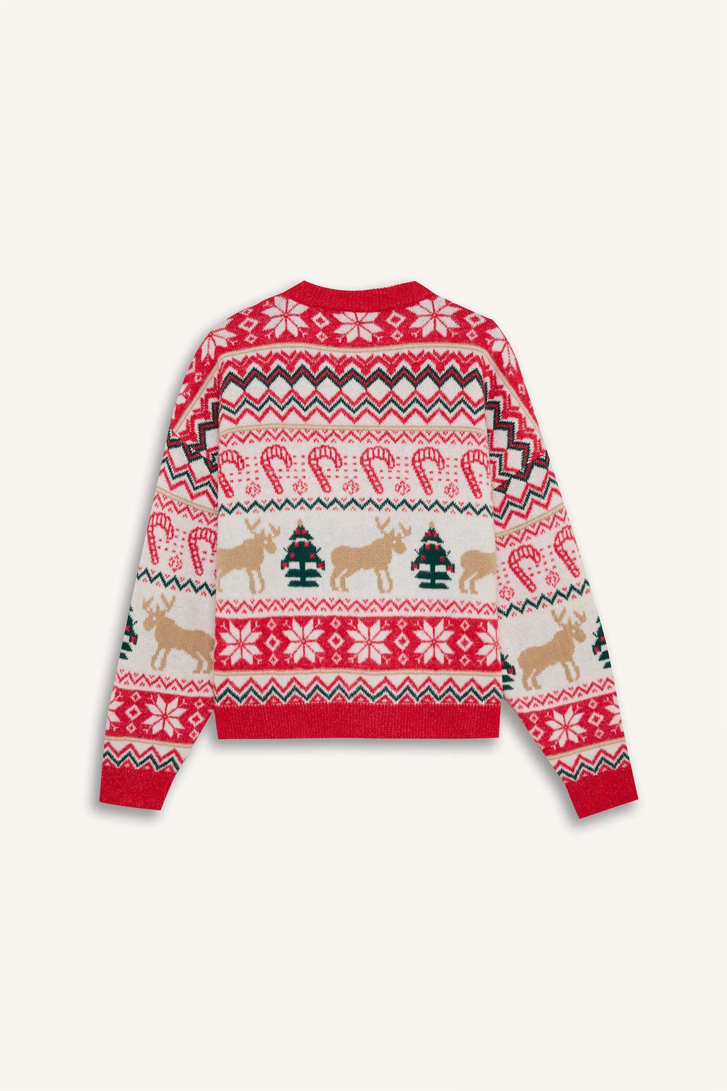 Christmas Themed Crew Neck Buttoned Pullover