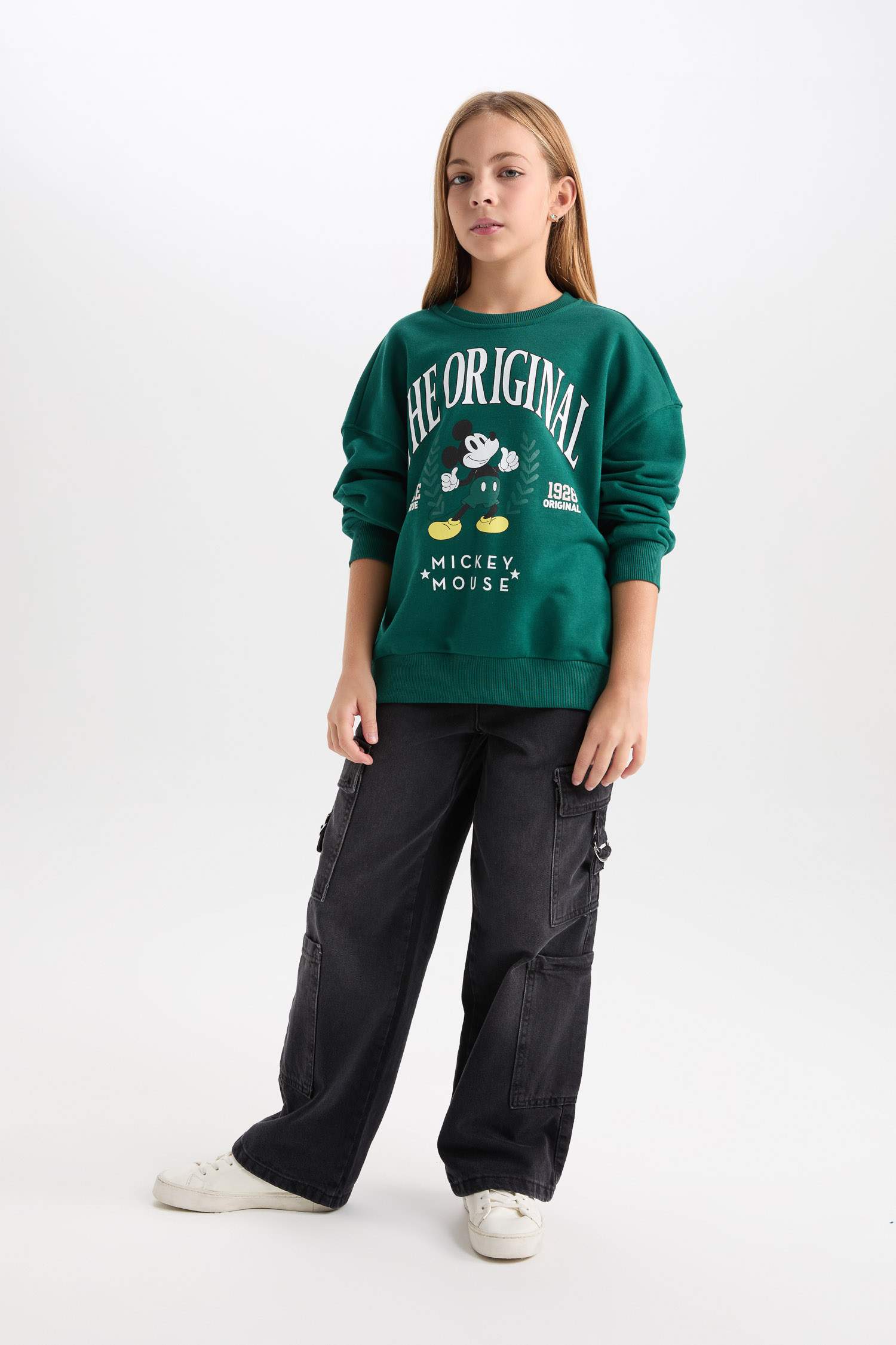 Kız Çocuk Disney Mickey & Minnie Oversize Geniş Kalıp Bisiklet Yaka İçi Yumuşak Tüylü Sweatshirt