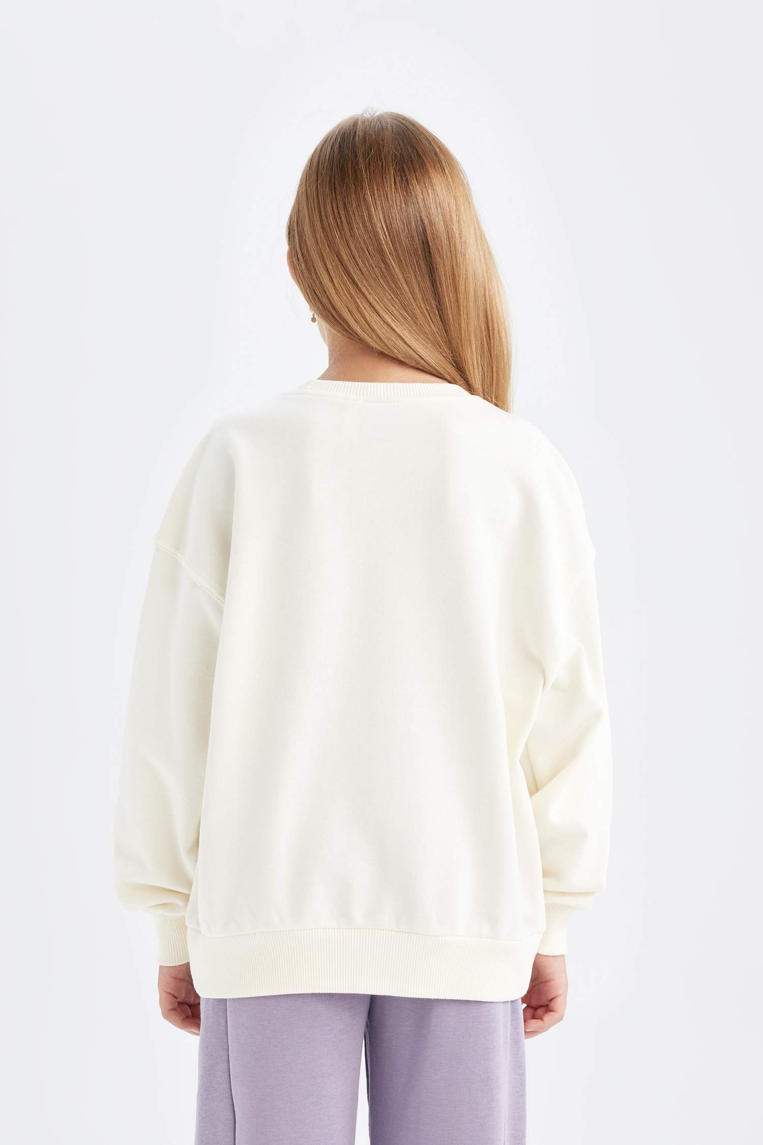 سويت شيرت بناتي قصة مريحة من فروزن