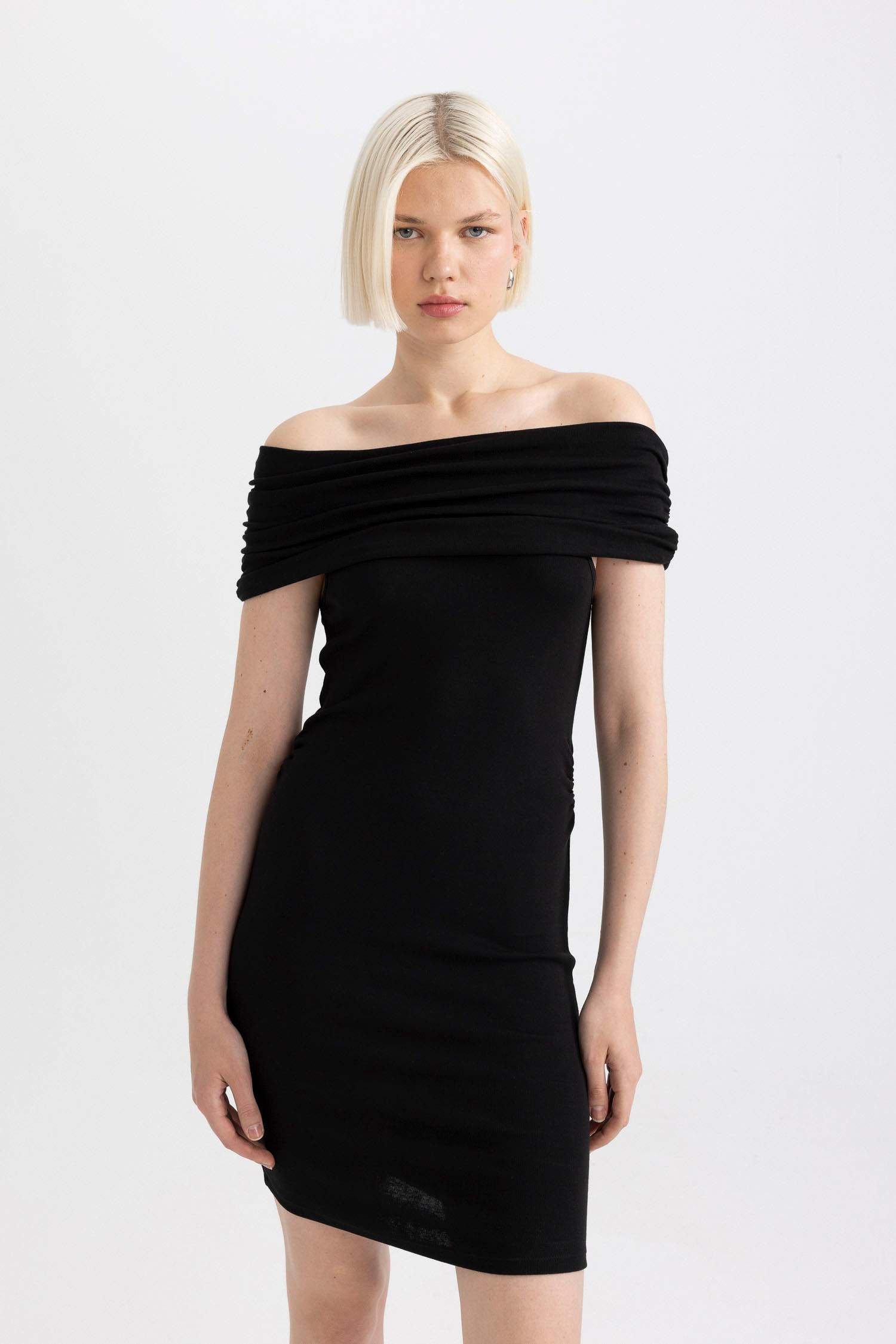 Bodycon Off-the-Shoulder Ribbed Camisole Mini Dress