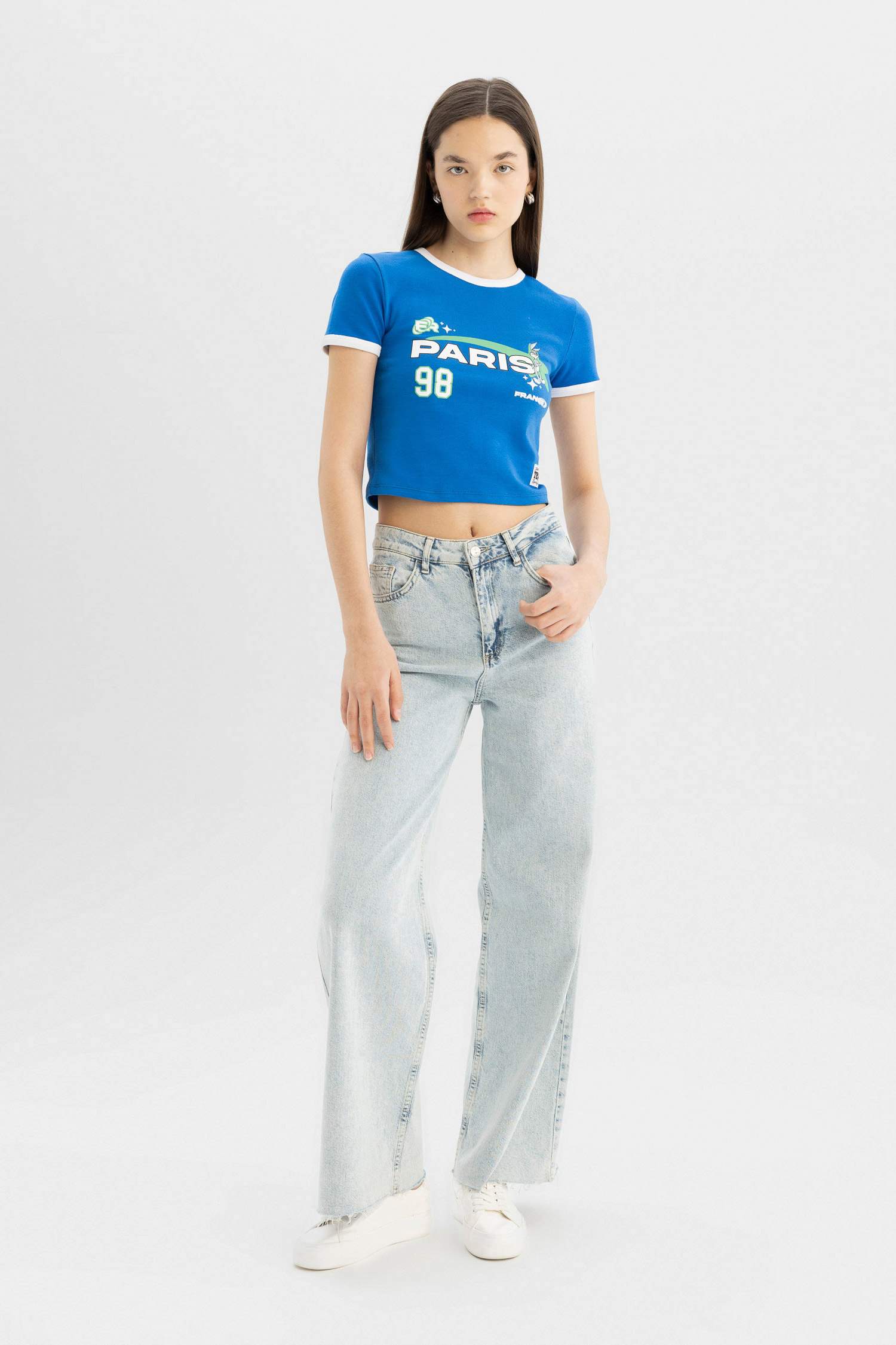 Looney Tunes Fitted Crew Neck Printed Ribbed T-Shirt