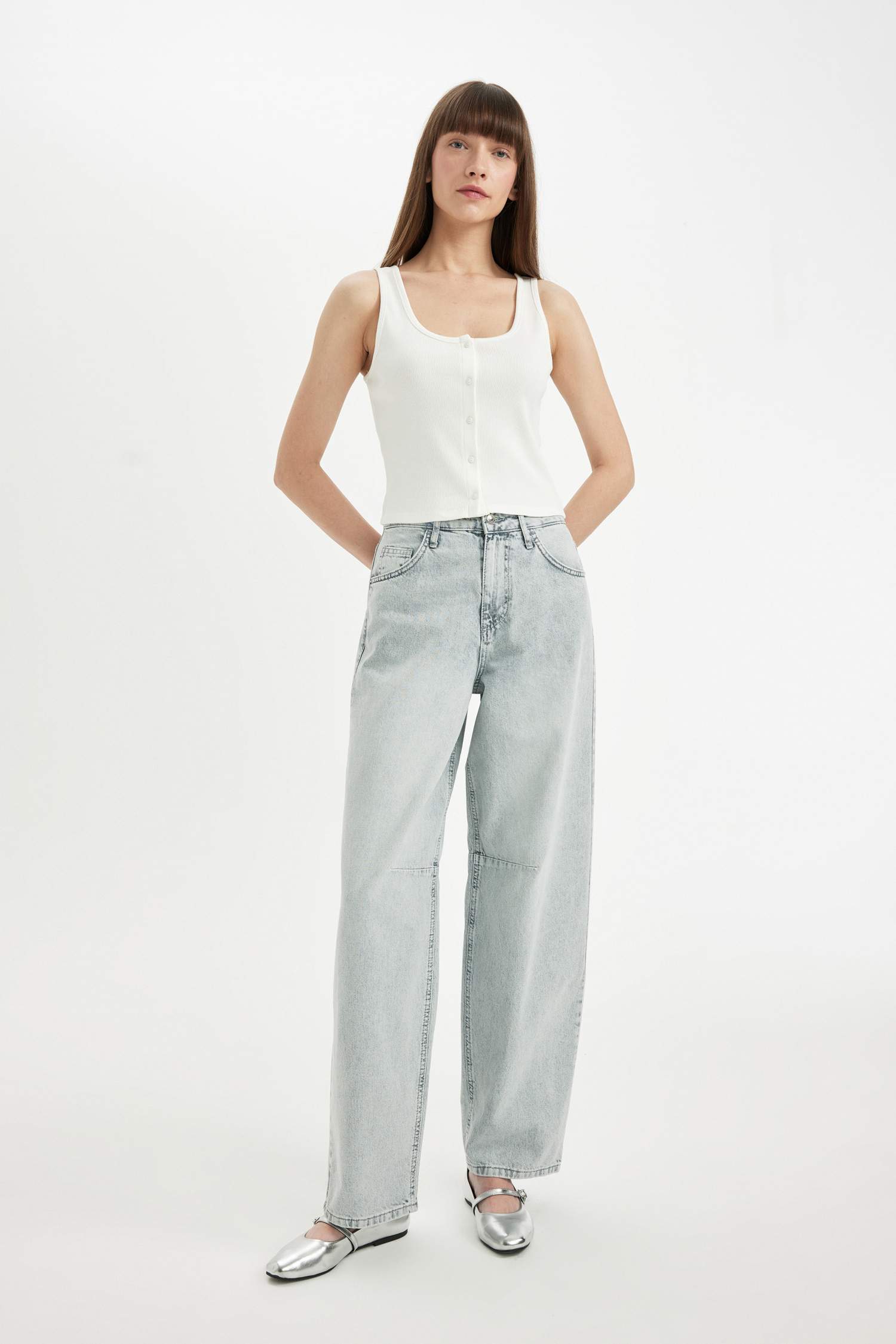 Fitted U-Neck Ribbed Camisole Tank Top