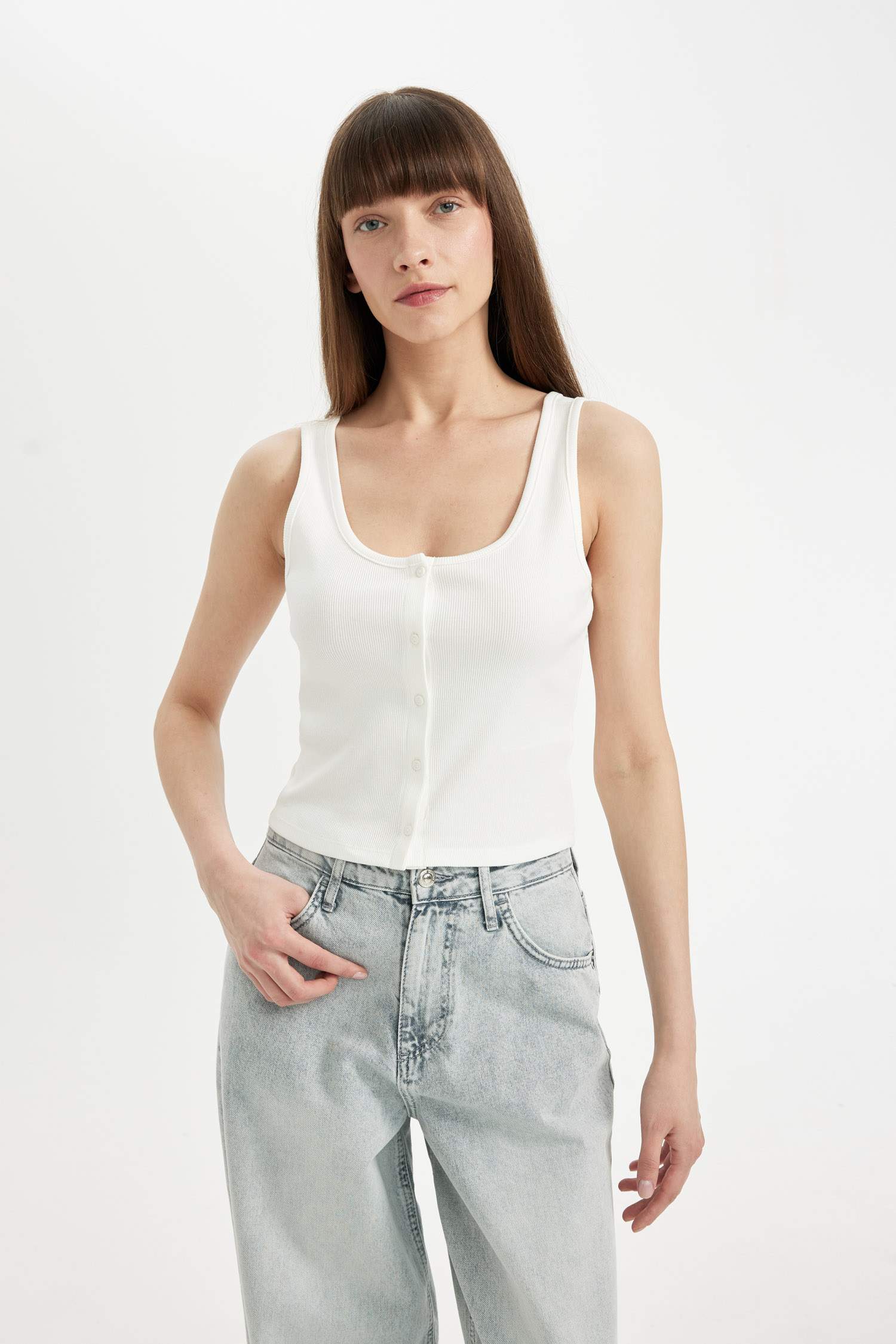 Fitted U-Neck Ribbed Camisole Tank Top
