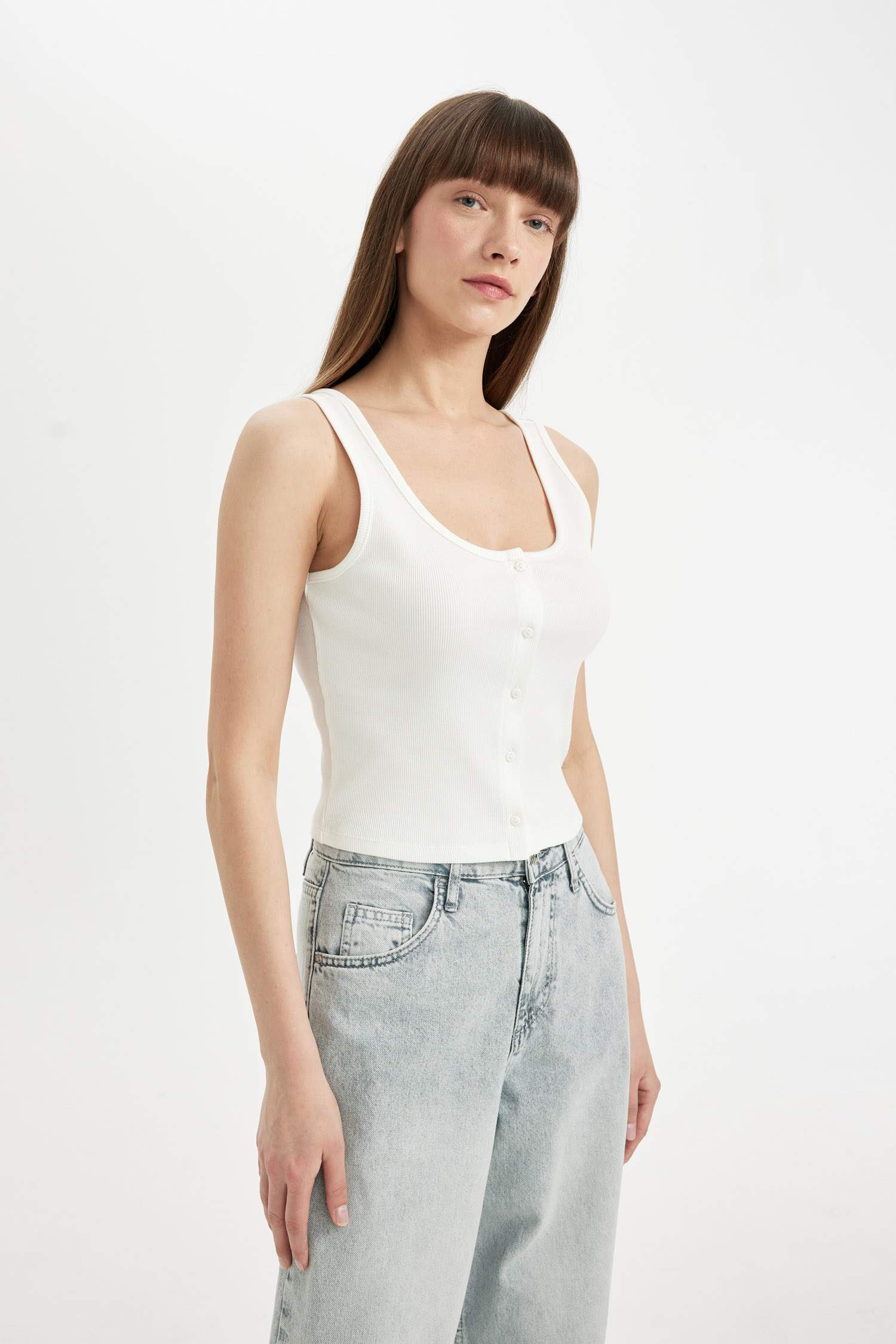 Fitted U-Neck Ribbed Camisole Tank Top