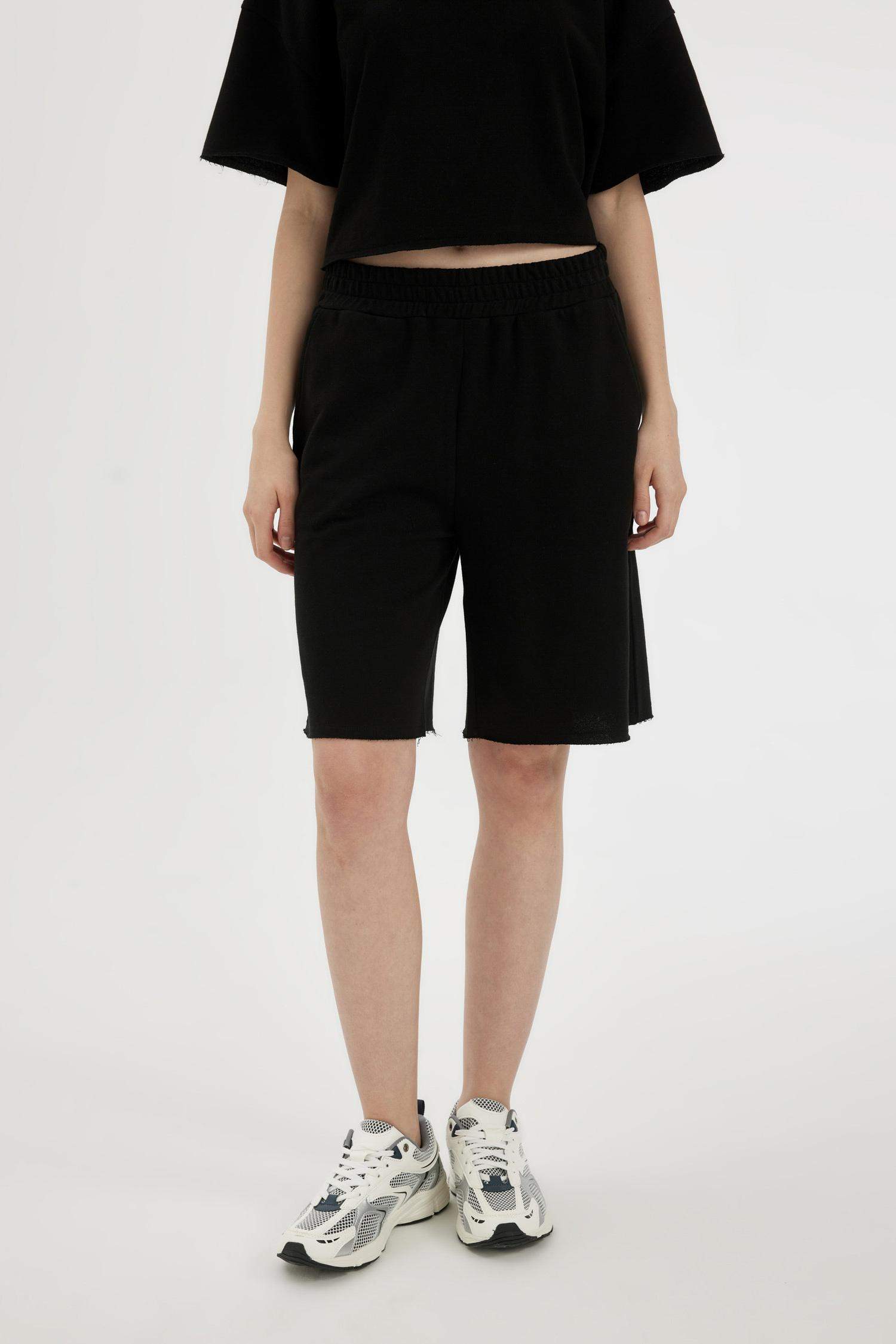 شورت قماش سميك