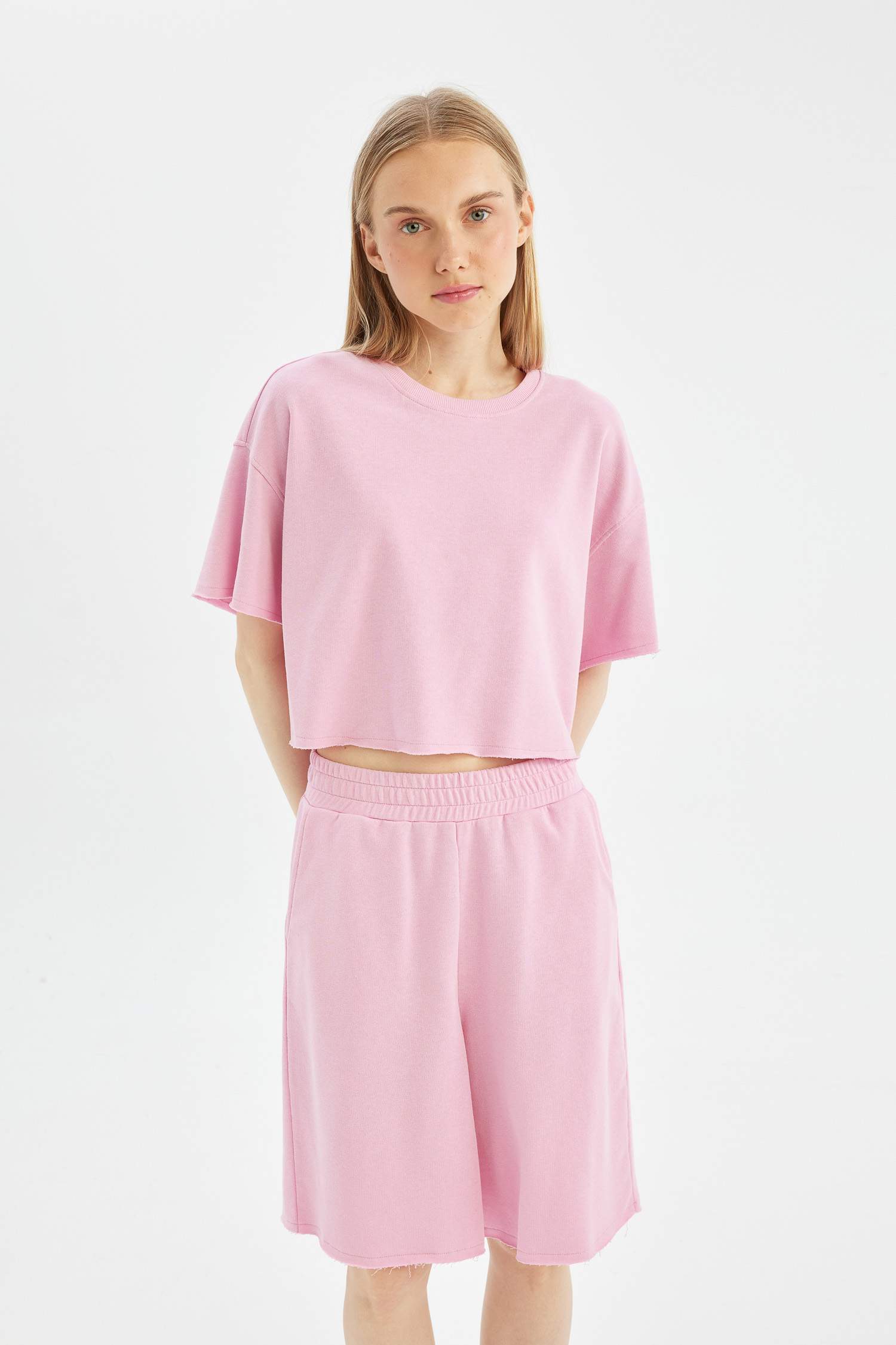 T-Shirt Coupe Ample en Tissu épais à manches courtess