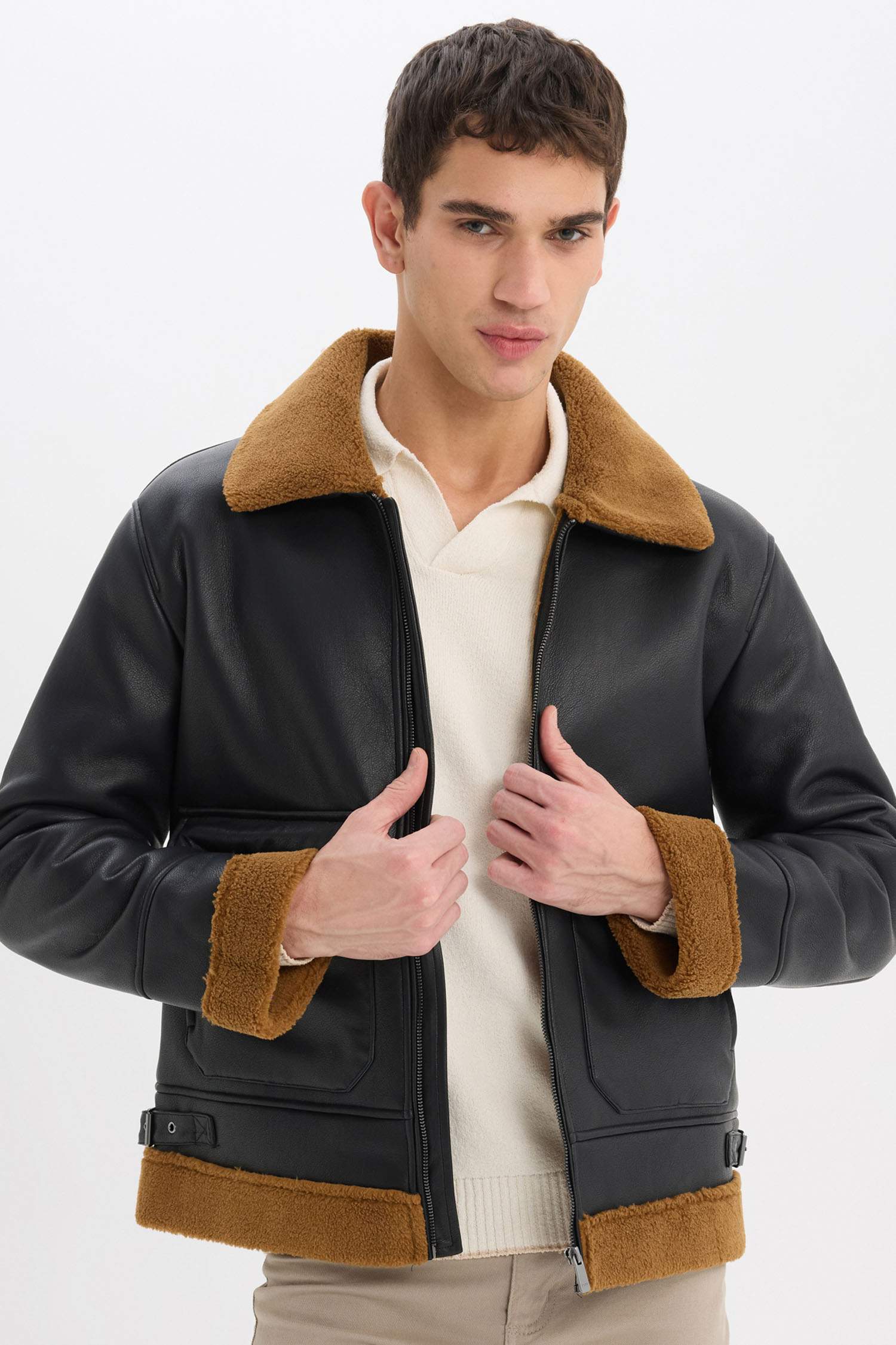 Slim Fit Polo Collar Faux Fur Lined Zippered Jacket