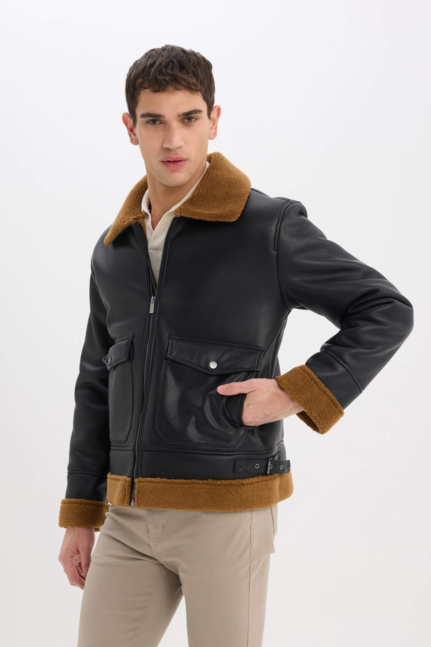 Slim Fit Polo Collar Faux Fur Lined Zippered Jacket