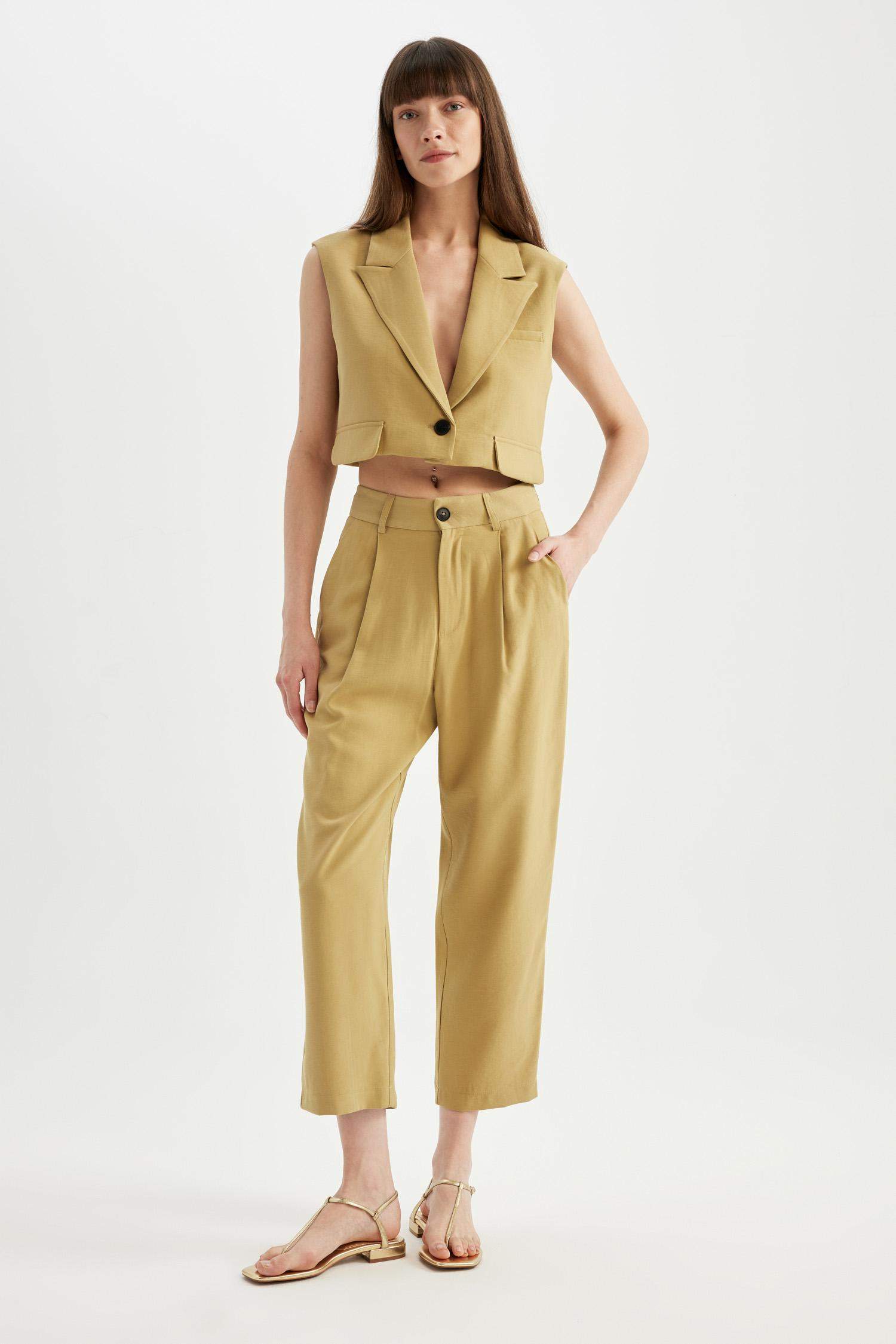 سروال ضيق بخصر عالي وجيوب