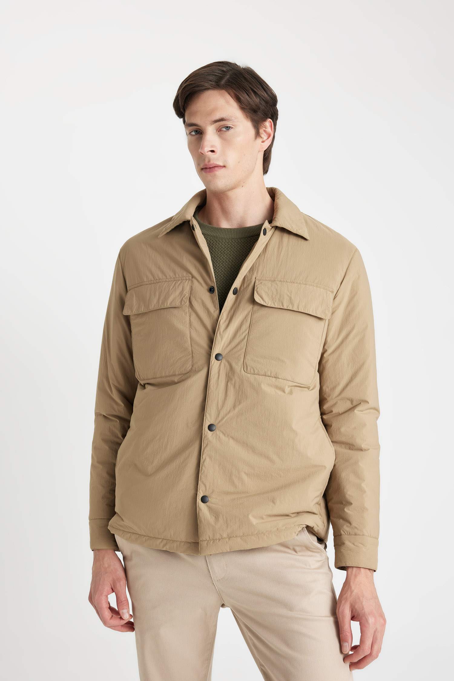 Su İtici Slim Fit Dar Kesim Gömlek Yaka Çıtçıtlı Cepli Şişme Mont