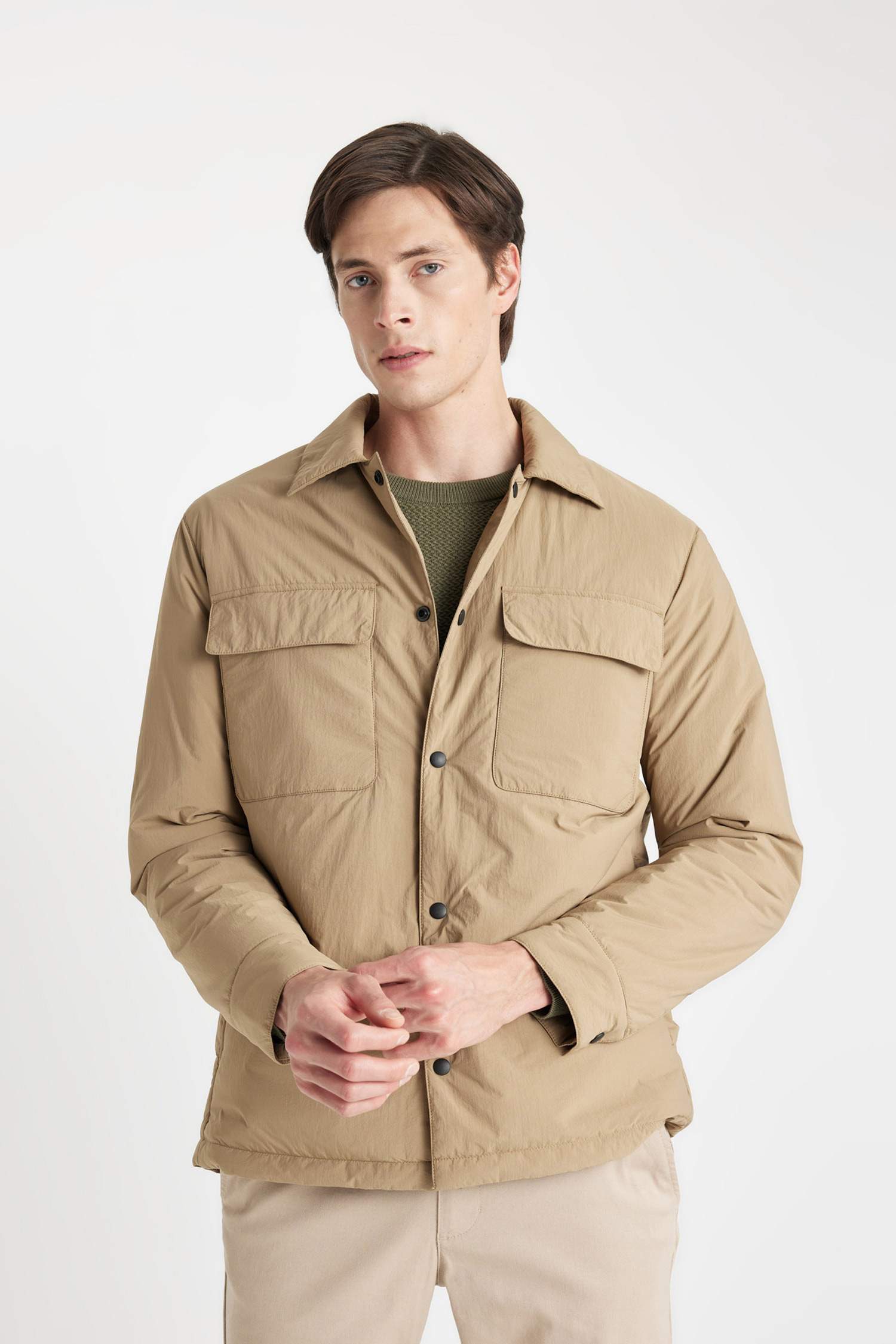 Su İtici Slim Fit Dar Kesim Gömlek Yaka Çıtçıtlı Cepli Şişme Mont