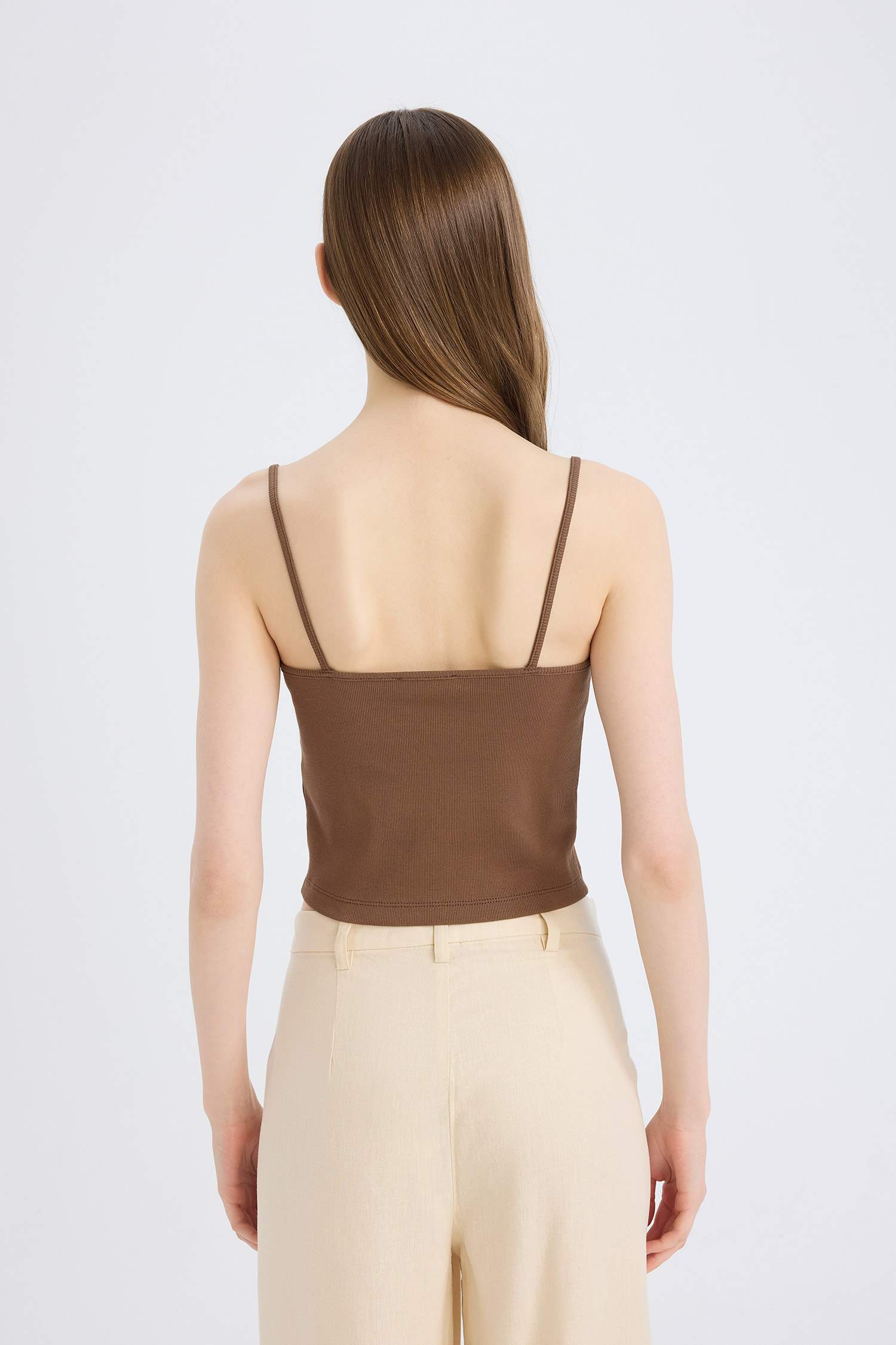 Облегающая майка с квадратным вырезом и ребристой текстурой