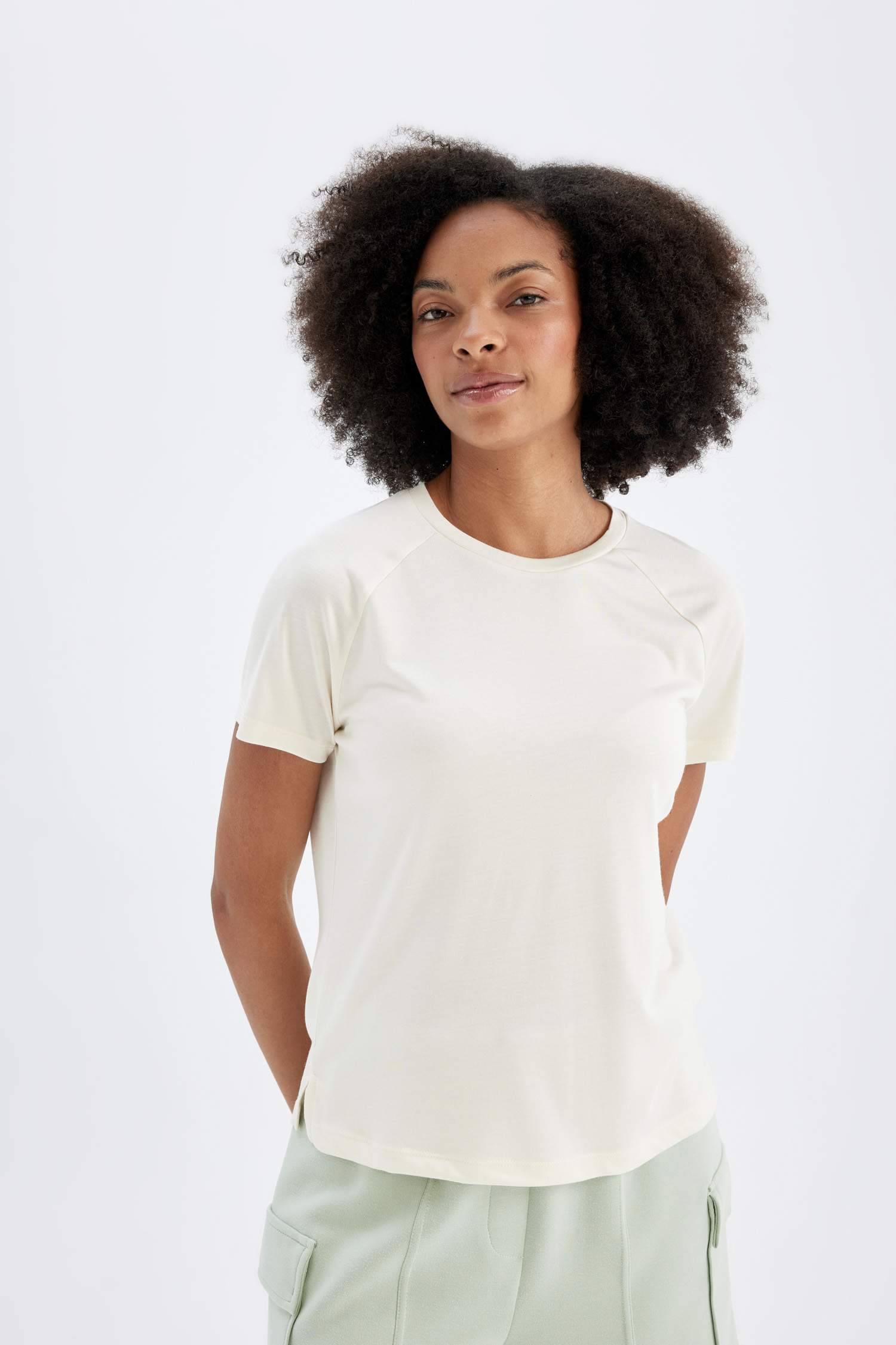 تيشيرت نص كم كروب توب نسيج مشروط برقبة مستديرة