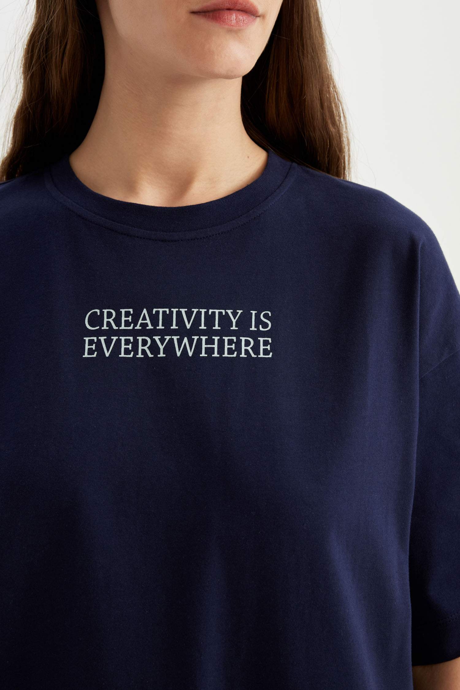 T-Shirt Oversize à Manches Courtes à Col Rond avec imprimé