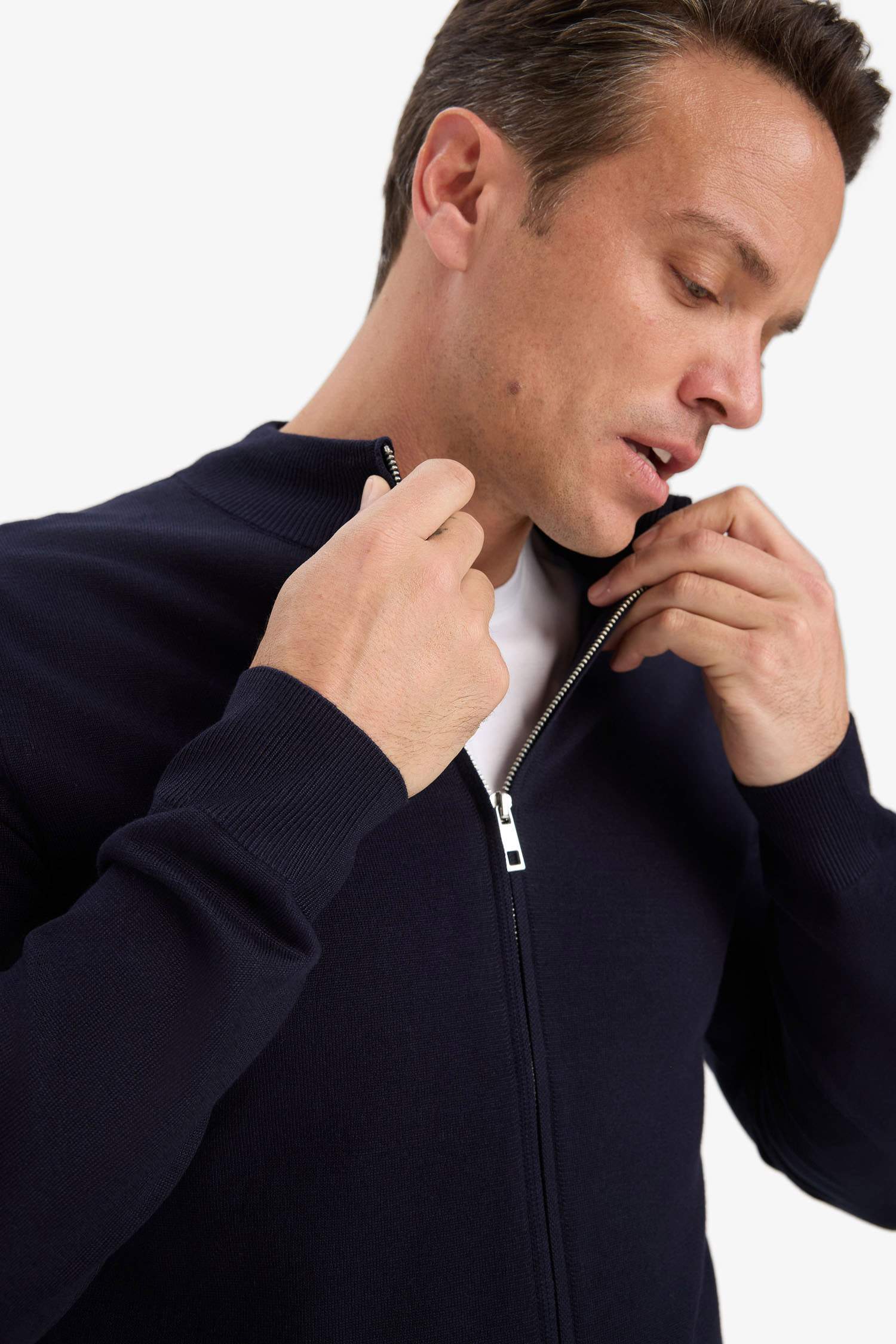 Кардиган стандартного кроя