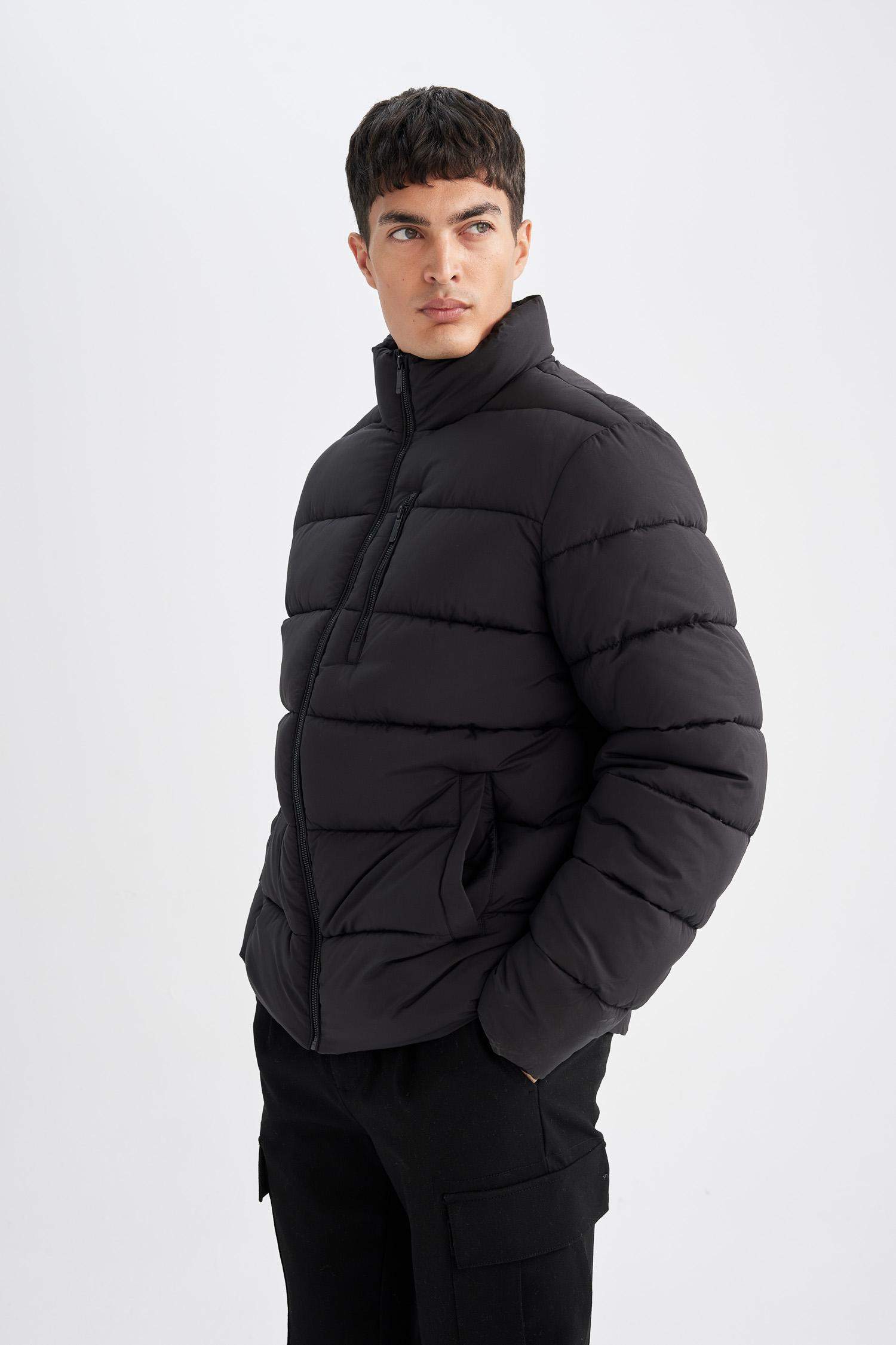 Su İtici Rüzgar Geçirmez Slim Fit Dar Kesim Dik Yaka Astarlı Fermuarlı Cepli Kışlık Şişme Mont