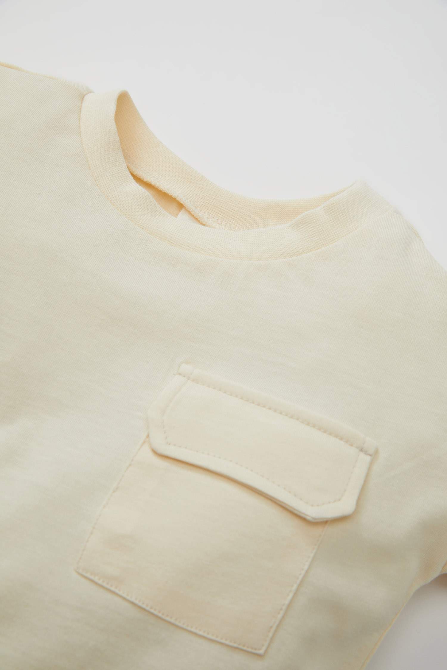 Erkek Bebek Disney Lion King Bisiklet Yaka Kısa Kollu Tişört