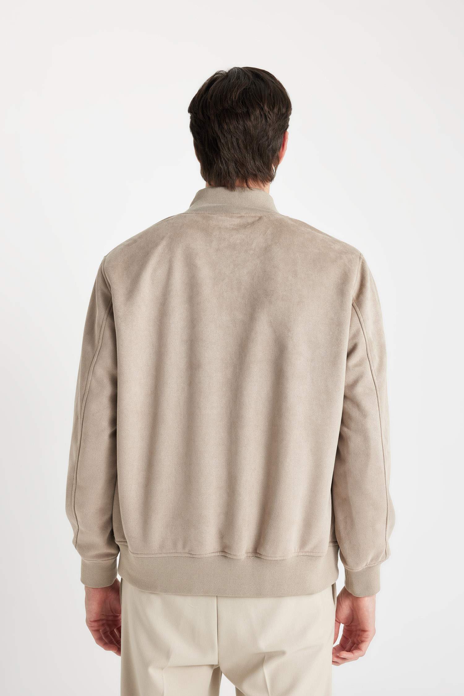 Slim Fit Dar Kesim Dik Yaka Astarlı Fermuarlı Cepli Süet Mevsimlik Baharlık Mont