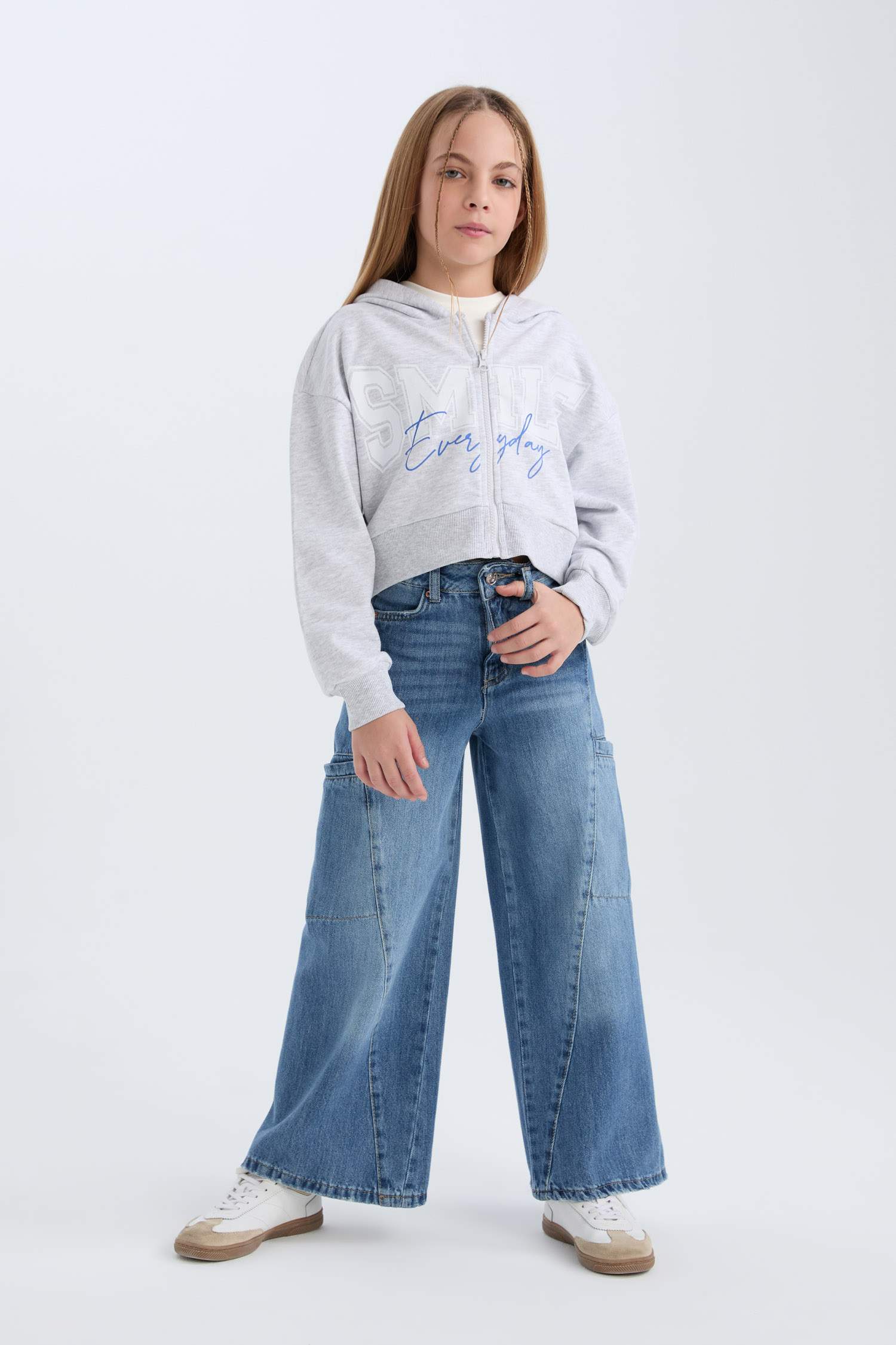 Kız Çocuk Baskılı Kapüşonlu İçi Yumuşak Tüylü Fermuarlı Sweatshirt