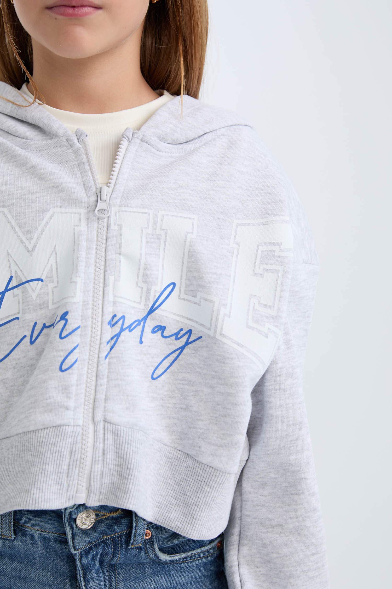 Kız Çocuk Baskılı Kapüşonlu İçi Yumuşak Tüylü Fermuarlı Sweatshirt