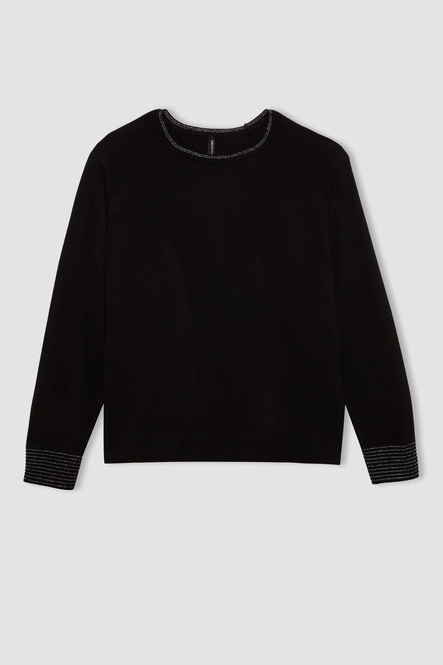 Regular Fit Bisiklet Yaka Simli Reglan Kol Siyah Triko Kazak Tunik