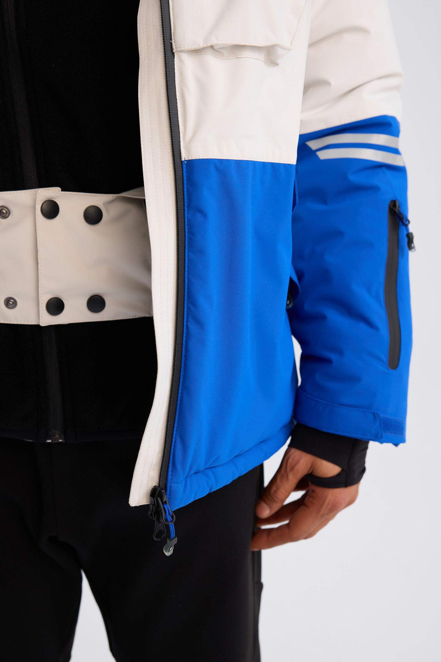 DeFactoFit Su Geçirmez Kayak Montu Su Geçirmez Kapüşonlu Fermuarlı Cepli