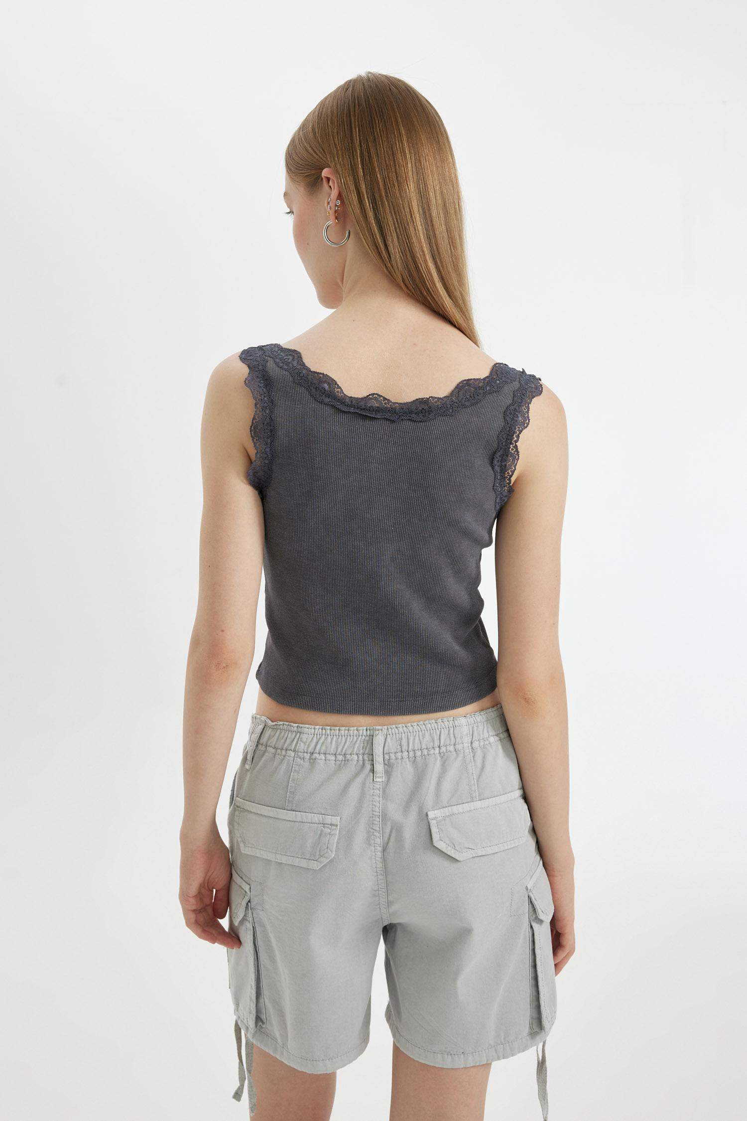 كروب توب سليم فيت مضلع