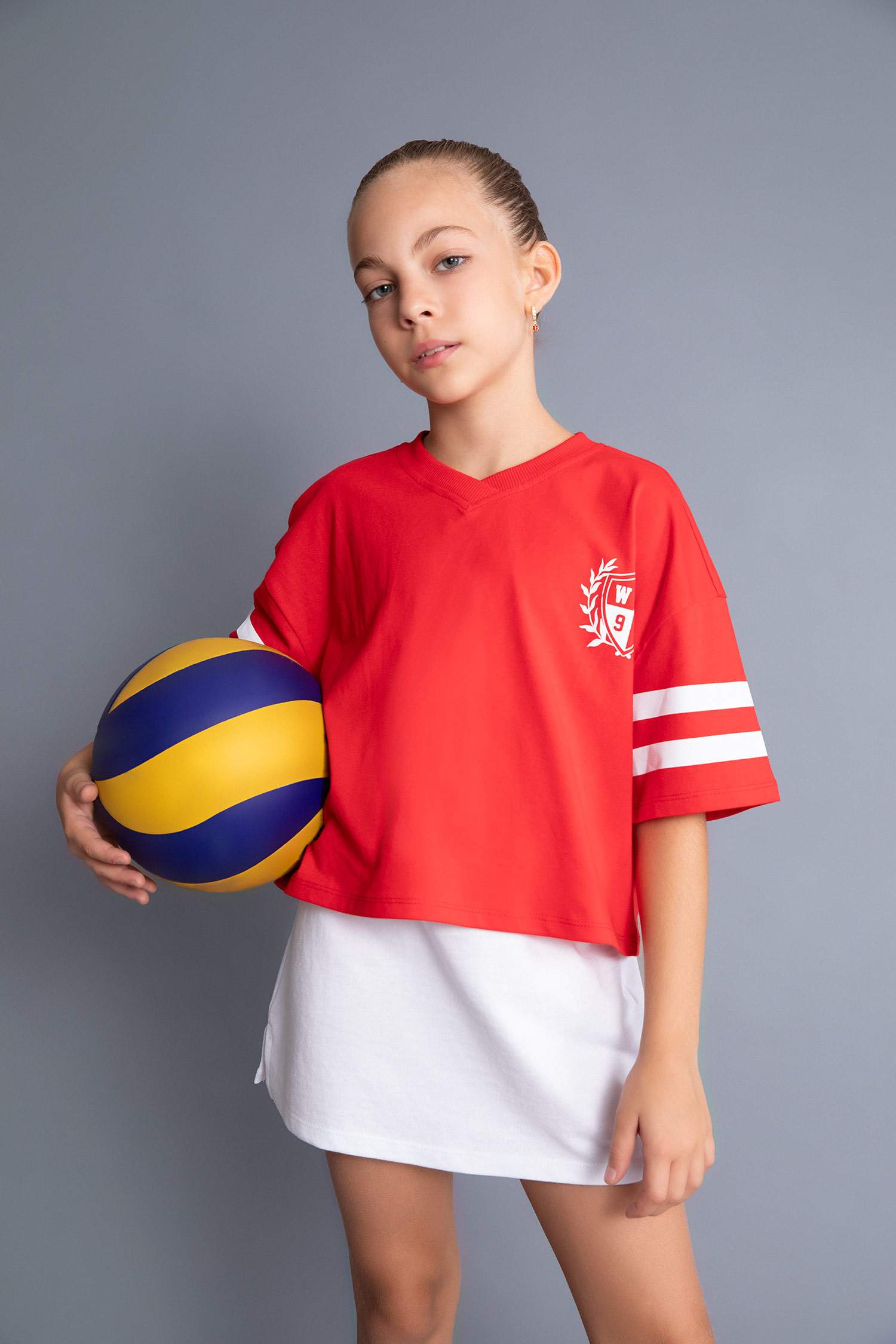 Kız Çocuk Oversize Geniş Kalıp V Yaka Sırt Baskılı Kısa Kollu Tişört