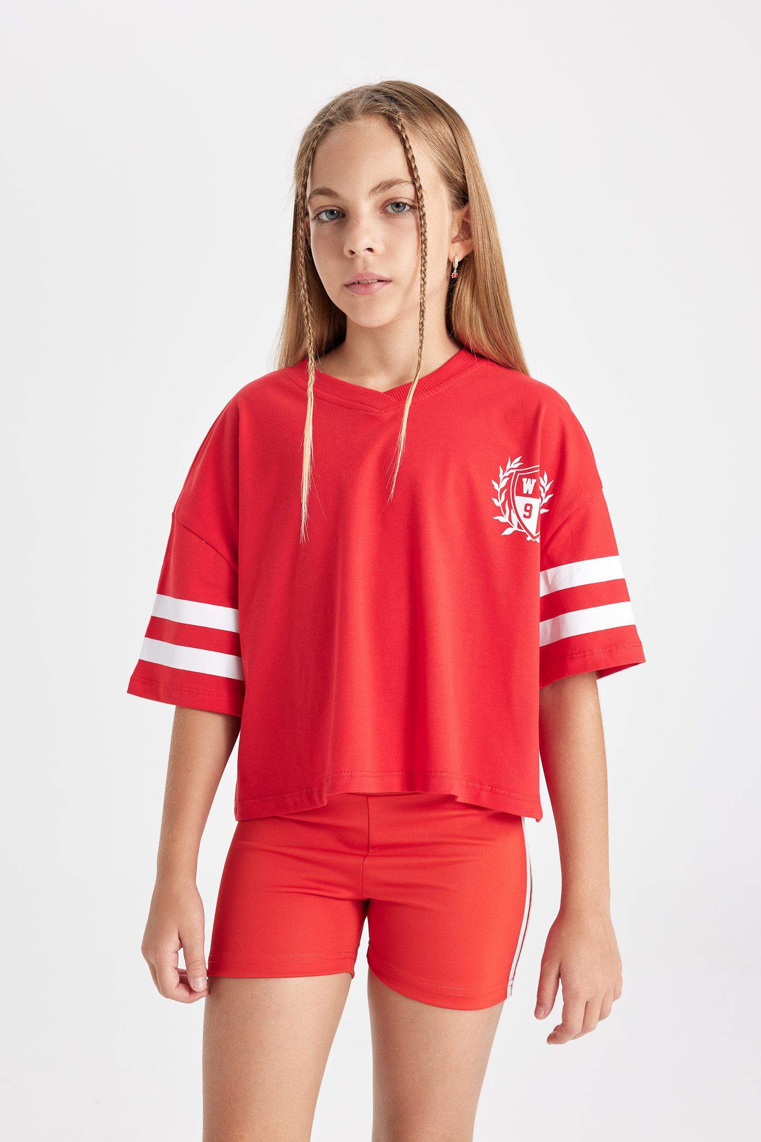 Kız Çocuk Oversize Geniş Kalıp V Yaka Sırt Baskılı Kısa Kollu Tişört