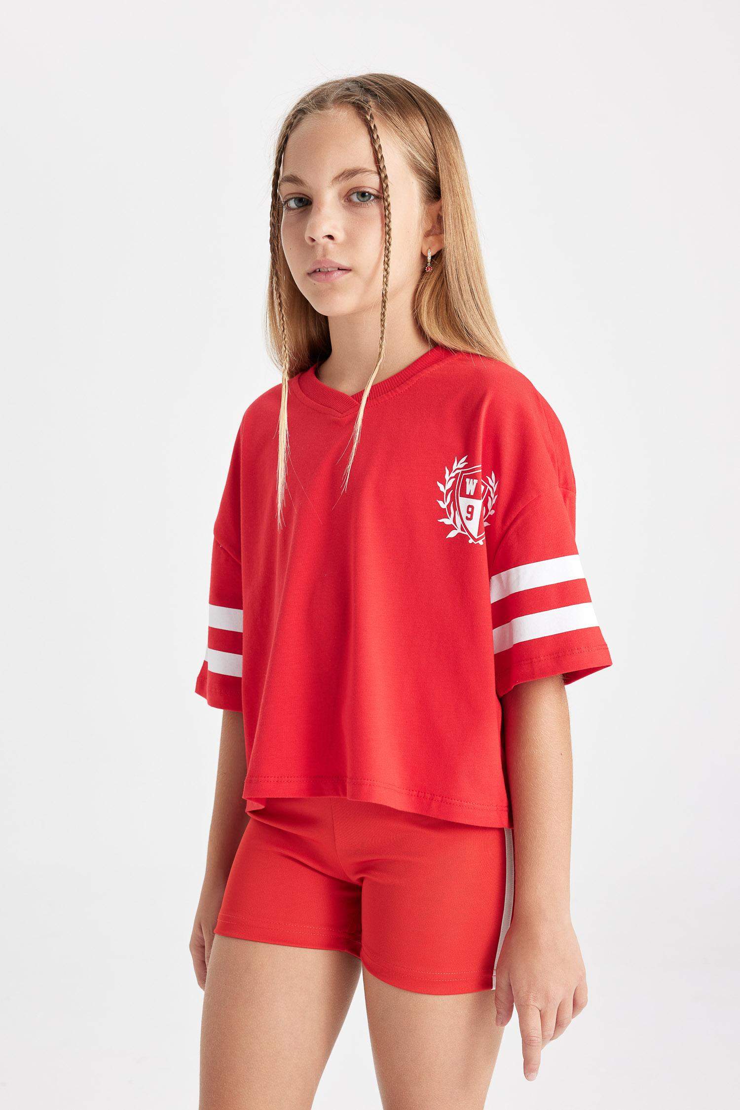 Kız Çocuk Oversize Geniş Kalıp V Yaka Sırt Baskılı Kısa Kollu Tişört