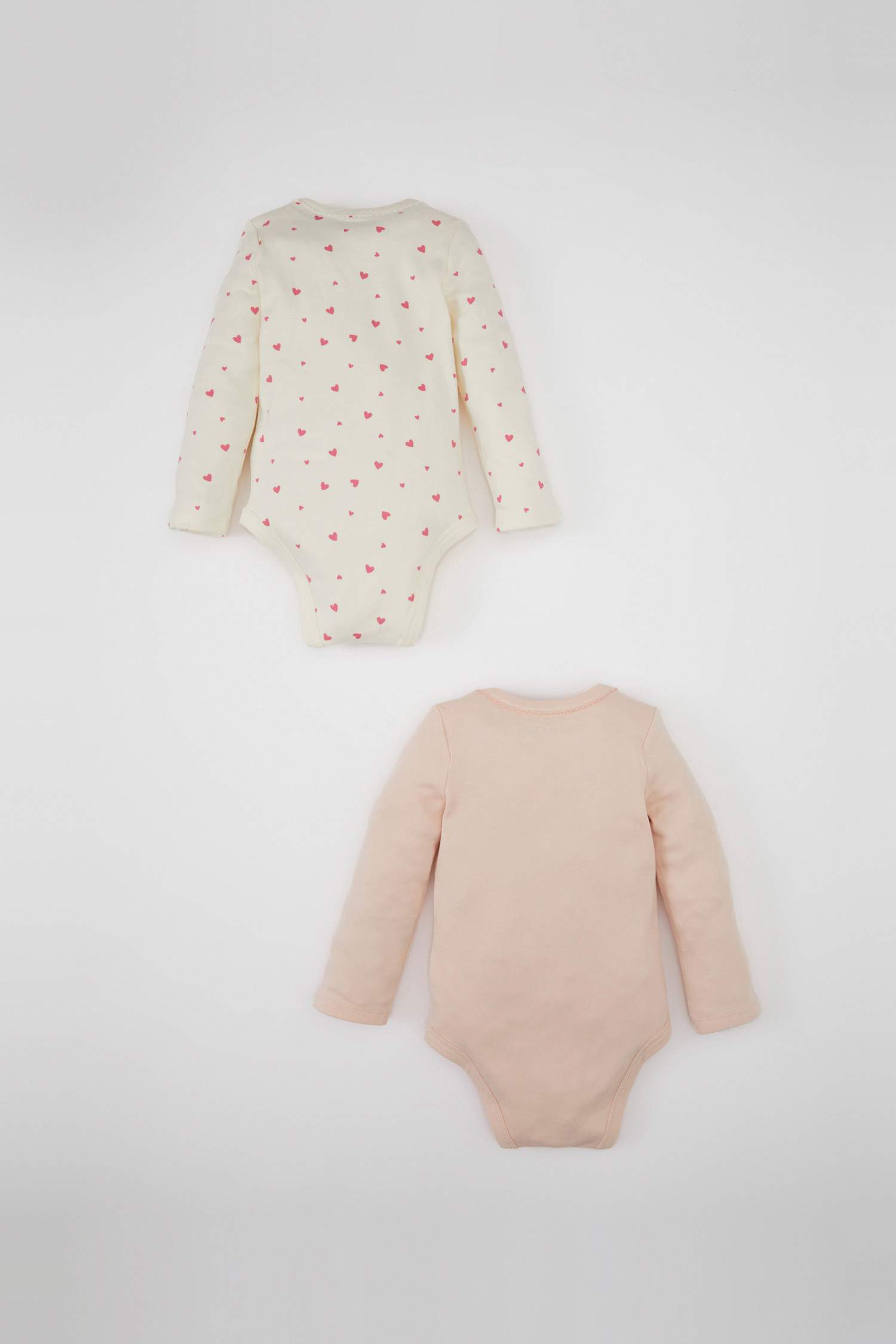 Kız Bebek Yenidoğan Ekru Zarf Yaka Kalp Desenli 2'li Uzun Kollu Çıtçıtlı Body