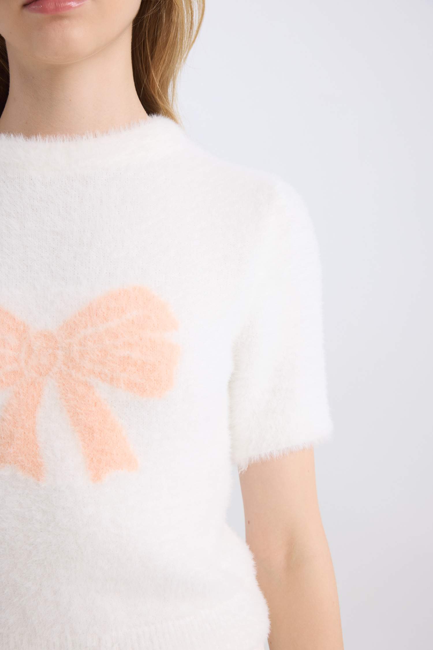 Coool Kurdela Fiyonklu Bisiklet Yaka Kısa Kollu Pelüş İplik Triko Kazak