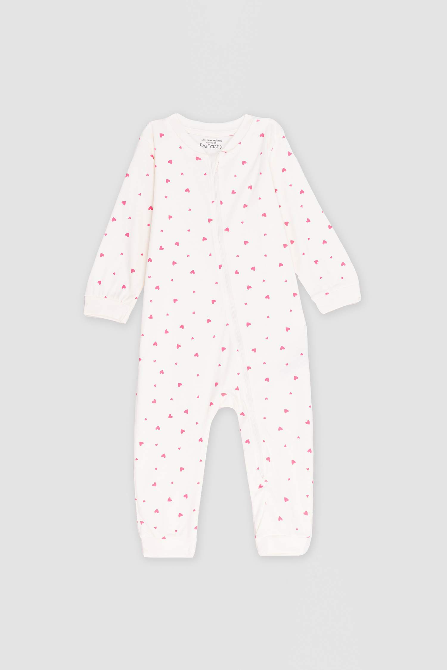 جمبسوت بيبي بناتي حديثي الولادة بطبعة قلب - قطعتين